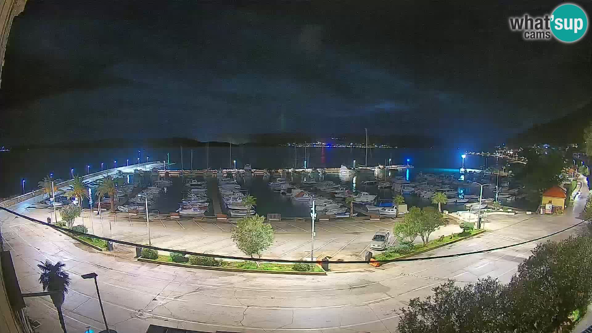 Web kamera Orebić Riva – Trajekt za Korčulu uživo