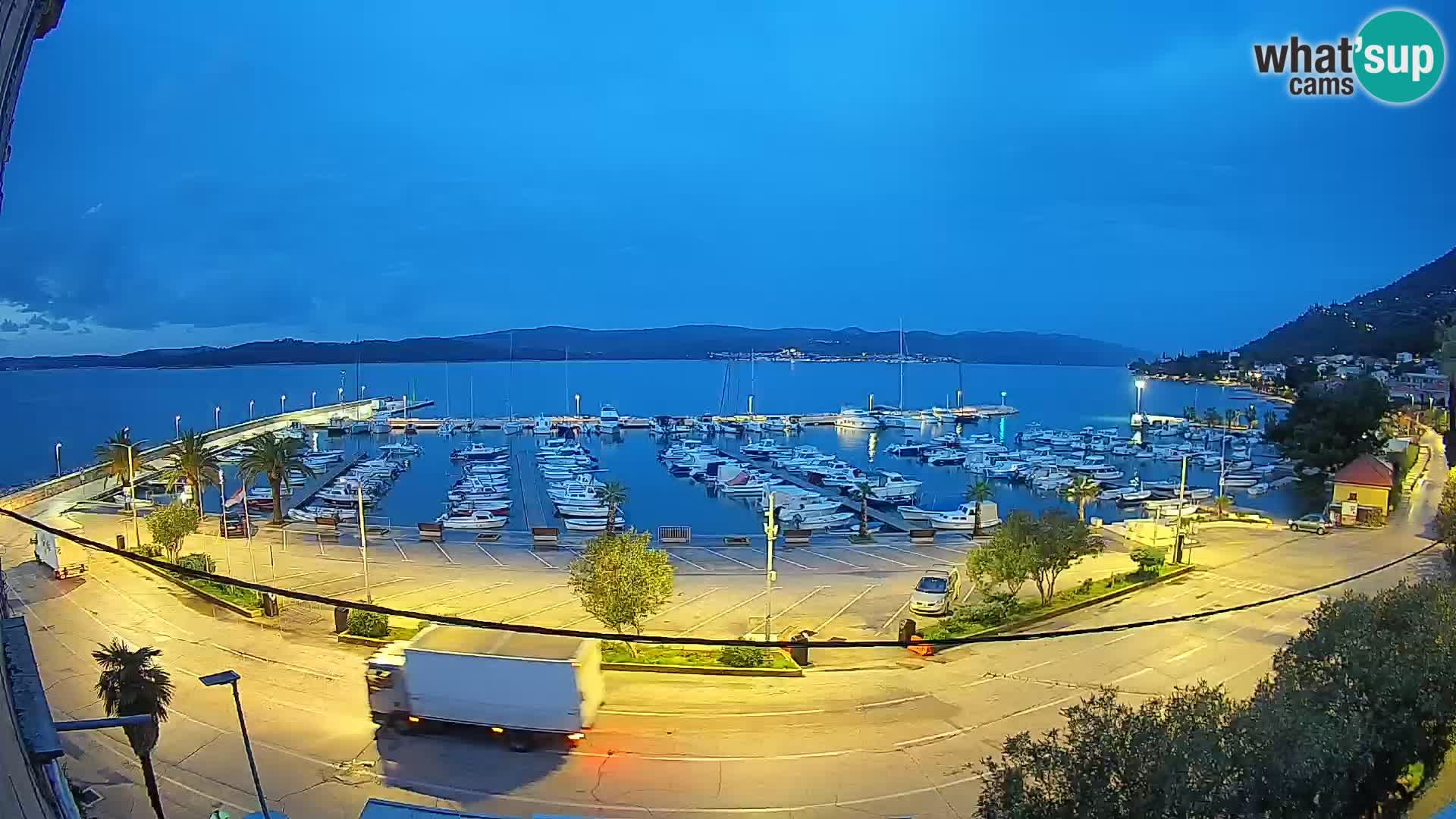 Webcam Orebić Riva – Ferry to Korčula Live