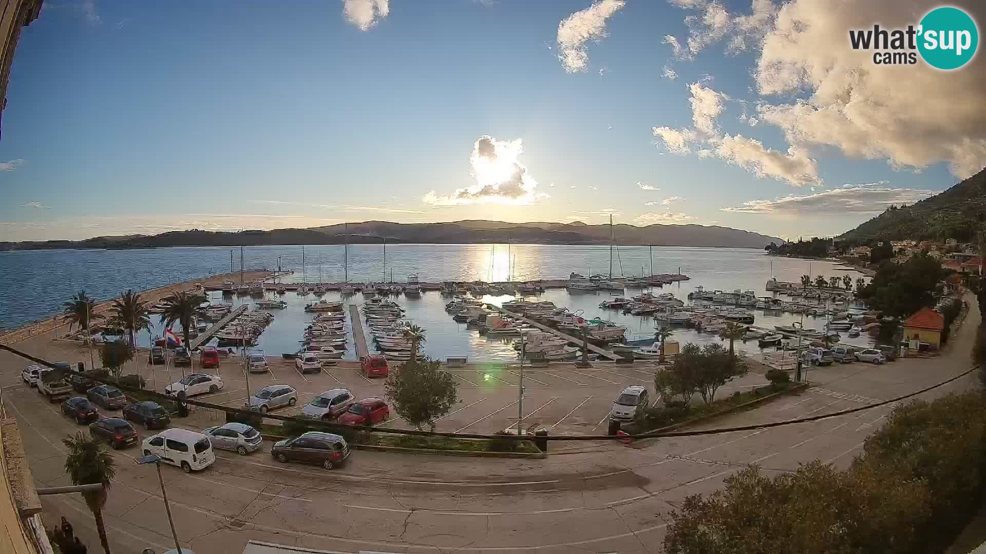 Spletna kamera Orebić Riva – Trajekt za Korčulo v živo