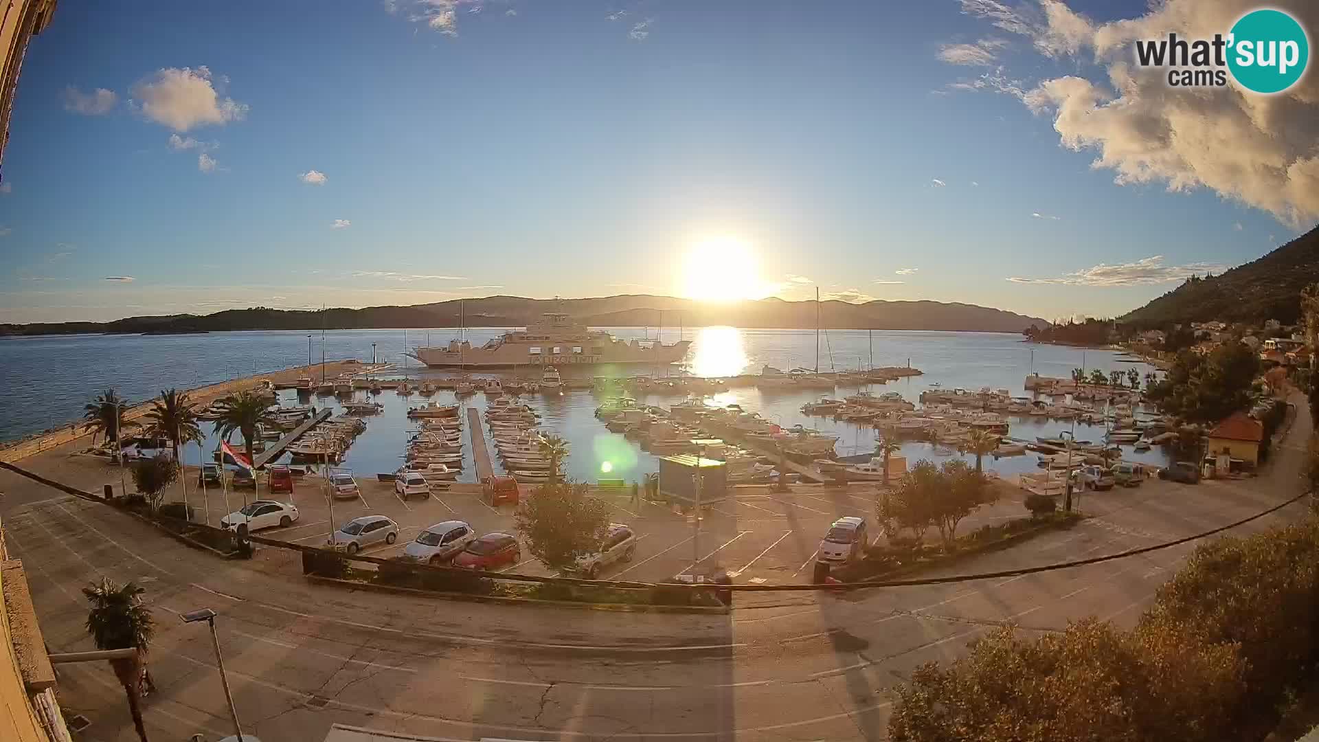 Spletna kamera Orebić Riva – Trajekt za Korčulo v živo