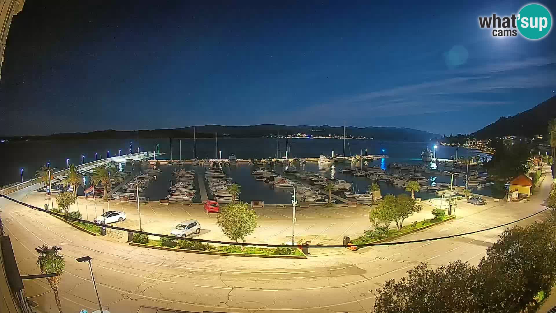 Spletna kamera Orebić Riva – Trajekt za Korčulo v živo