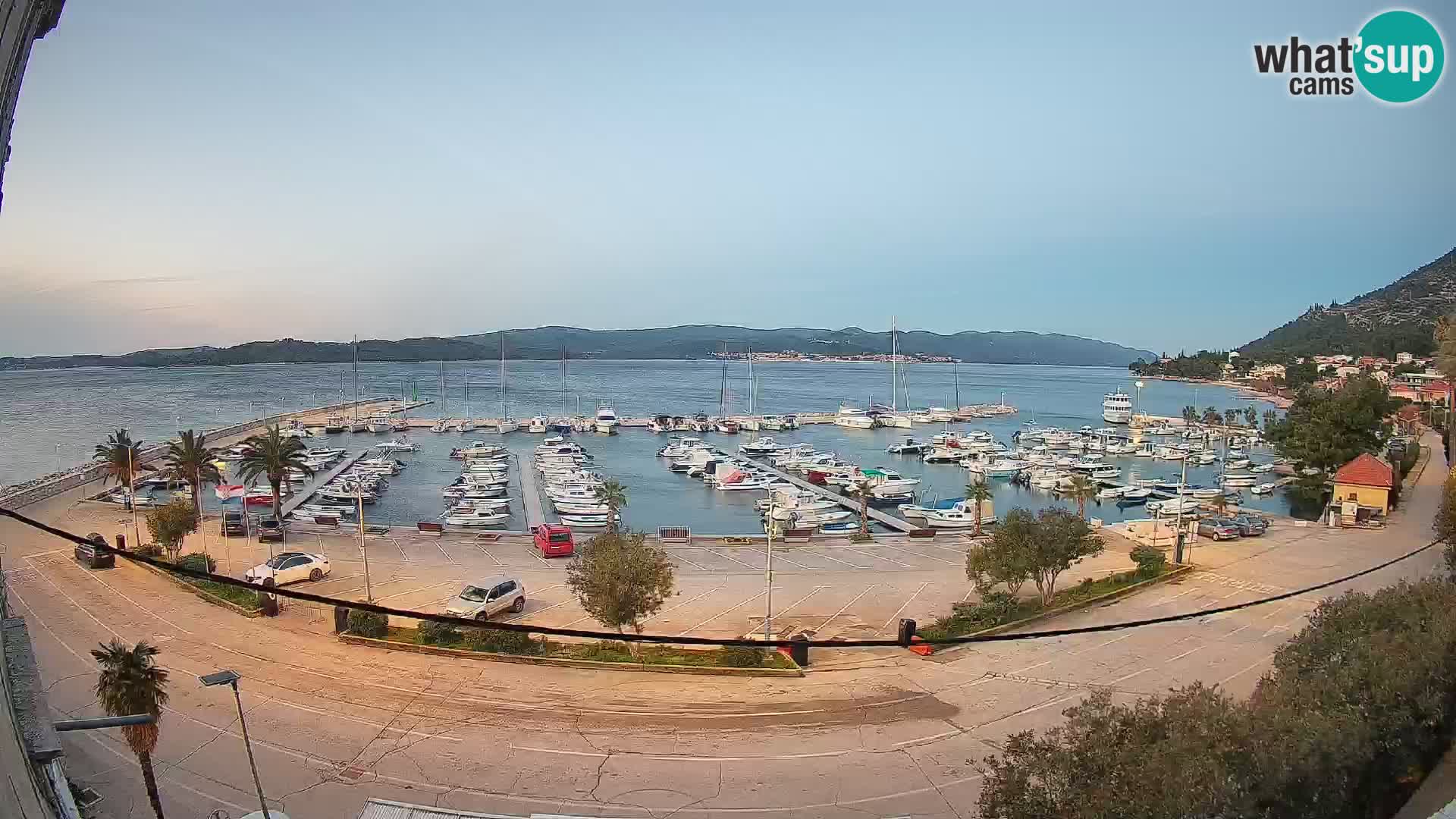 Web kamera Orebić Riva – Trajekt za Korčulu uživo