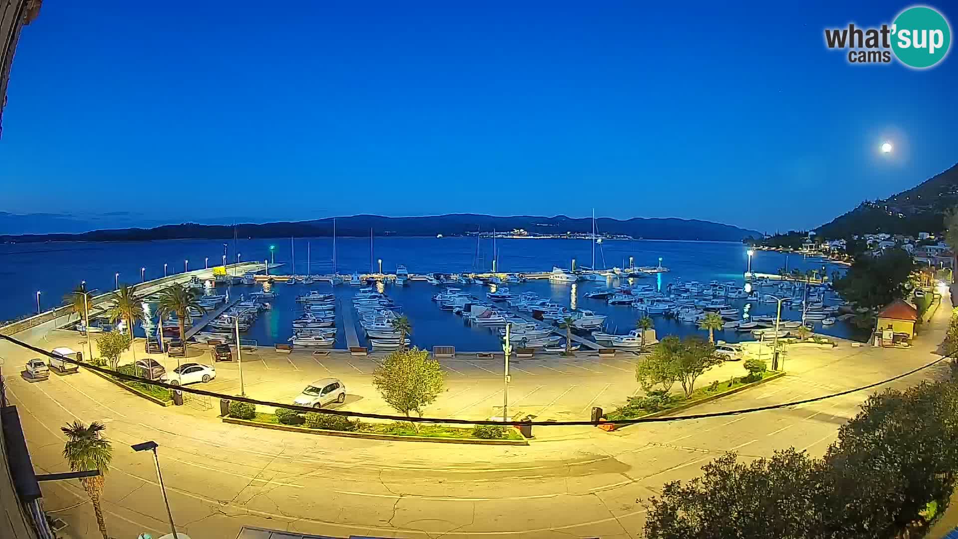 Spletna kamera Orebić Riva – Trajekt za Korčulo v živo