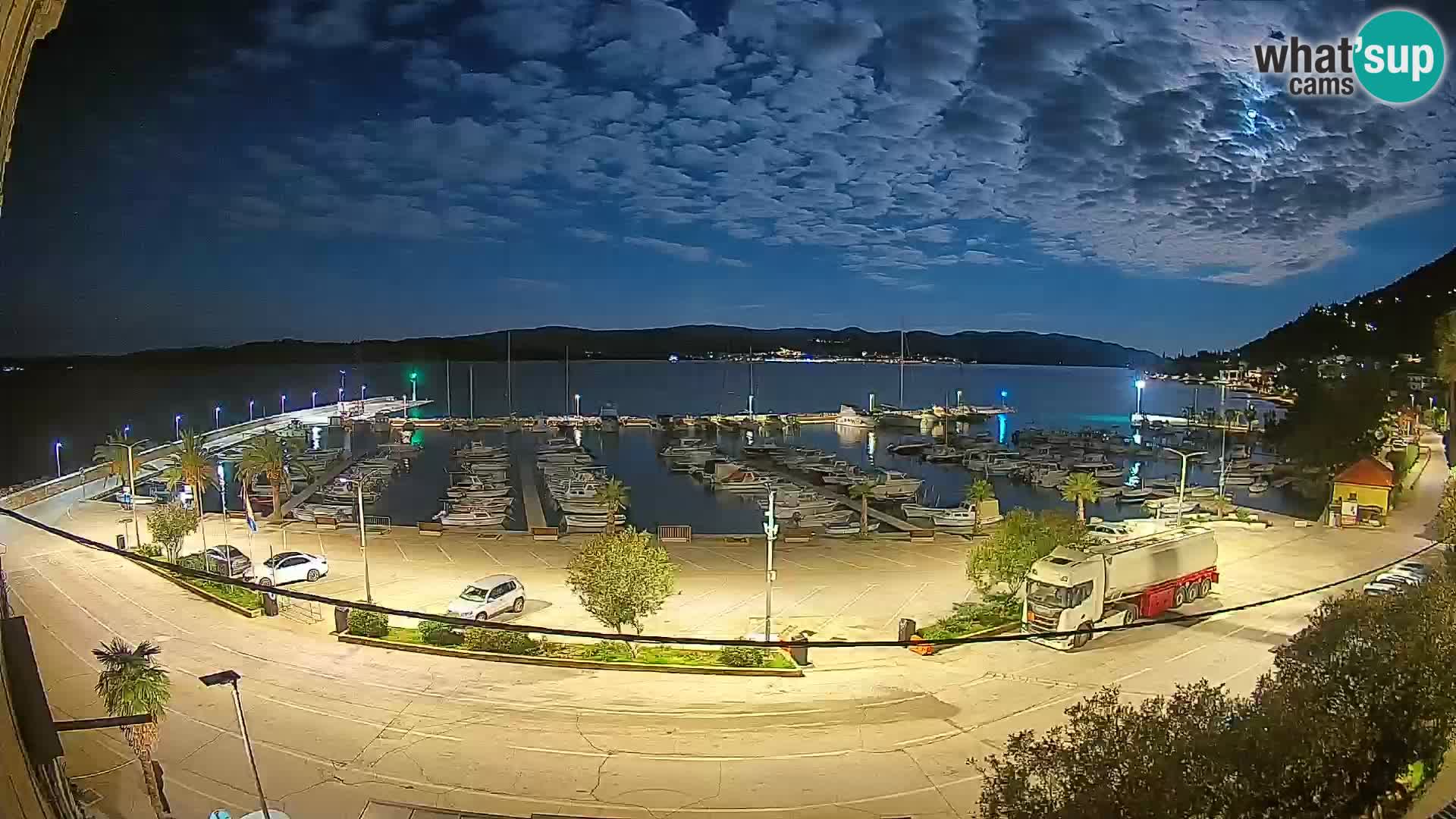 Webcam Orebić Riva – Ferry to Korčula Live