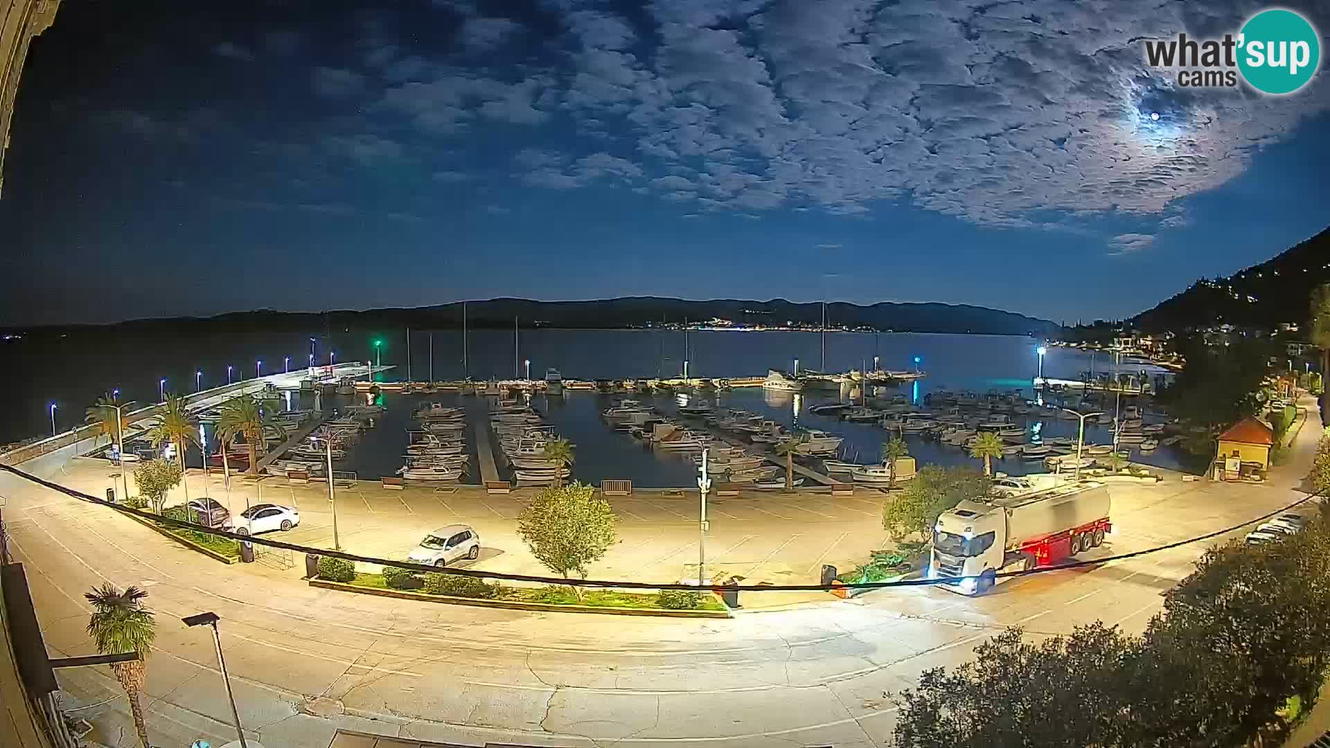 Webcam Orebić Riva – Ferry to Korčula Live