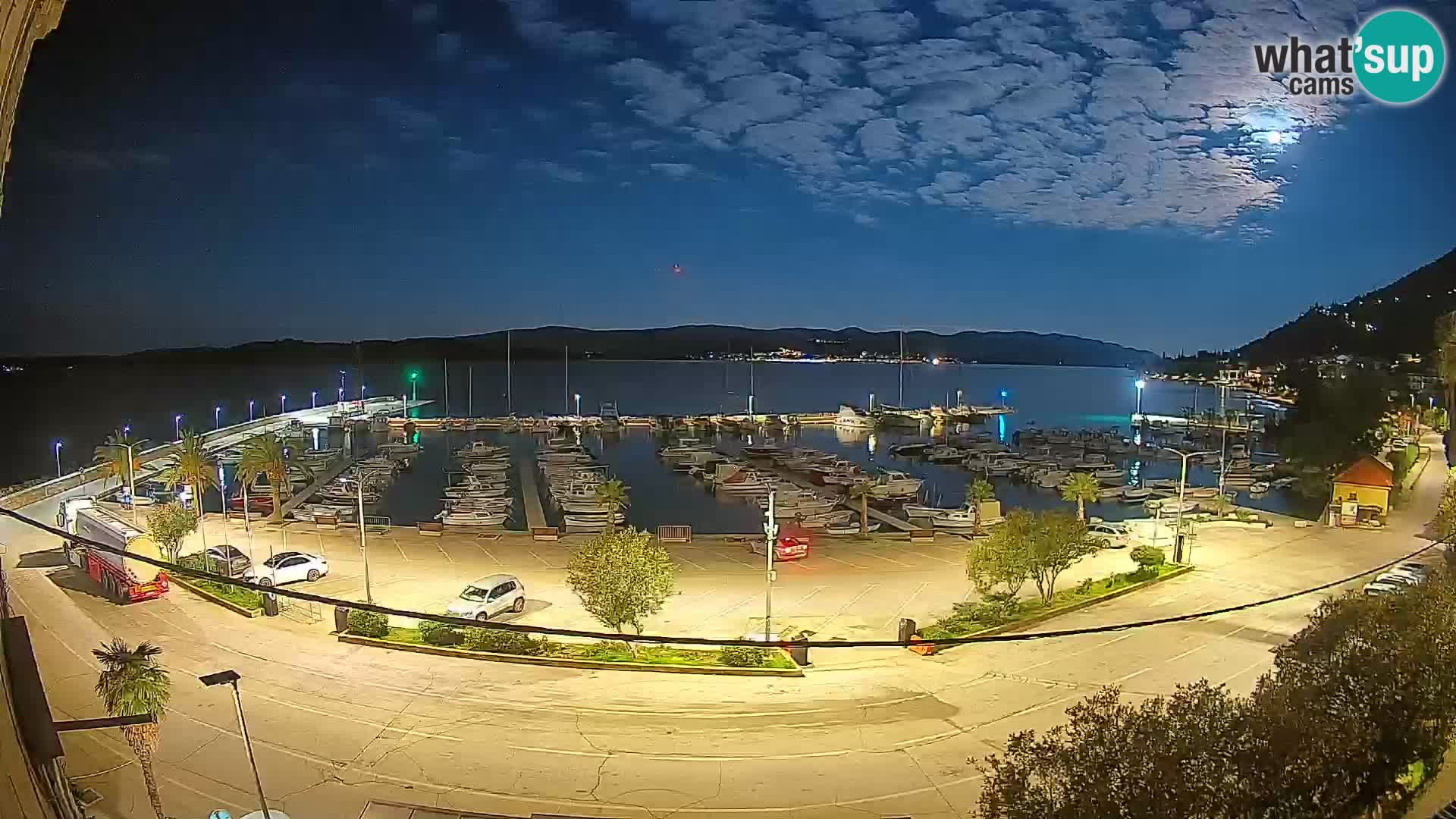 Webcam Orebić Riva – Ferry to Korčula Live