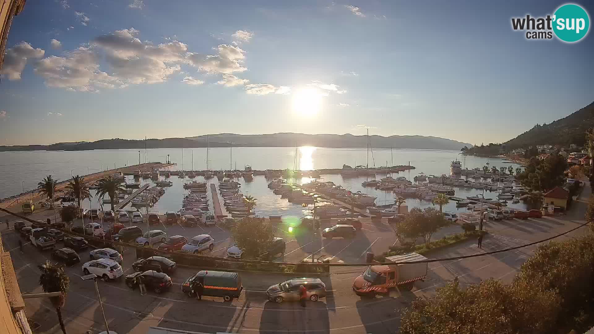 Web kamera Orebić Riva – Trajekt za Korčulu uživo