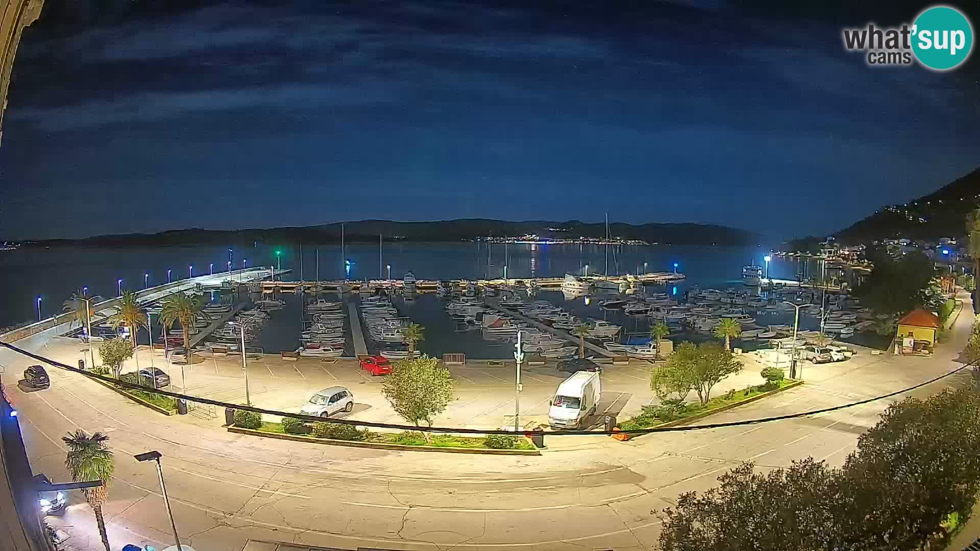 Web kamera Orebić Riva – Trajekt za Korčulu uživo