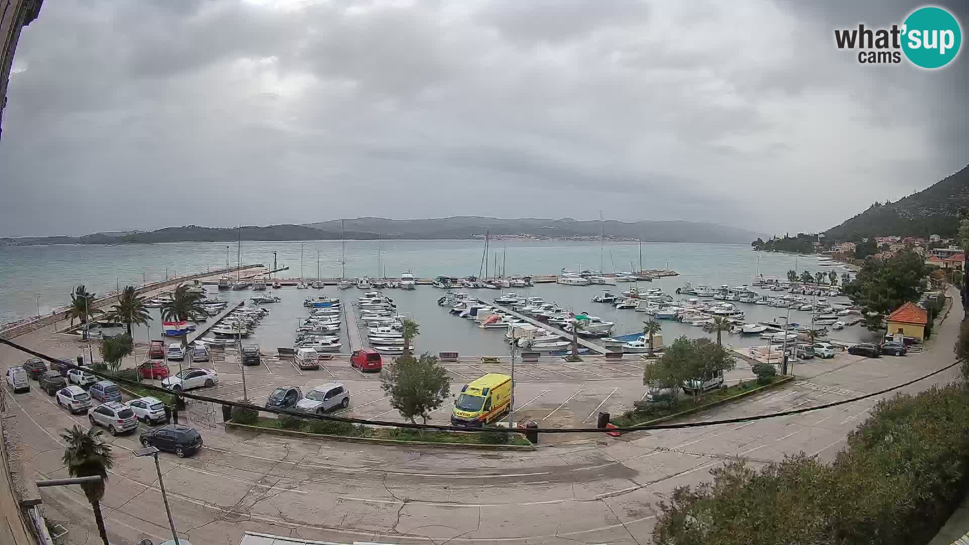 Web kamera Orebić Riva – Trajekt za Korčulu uživo