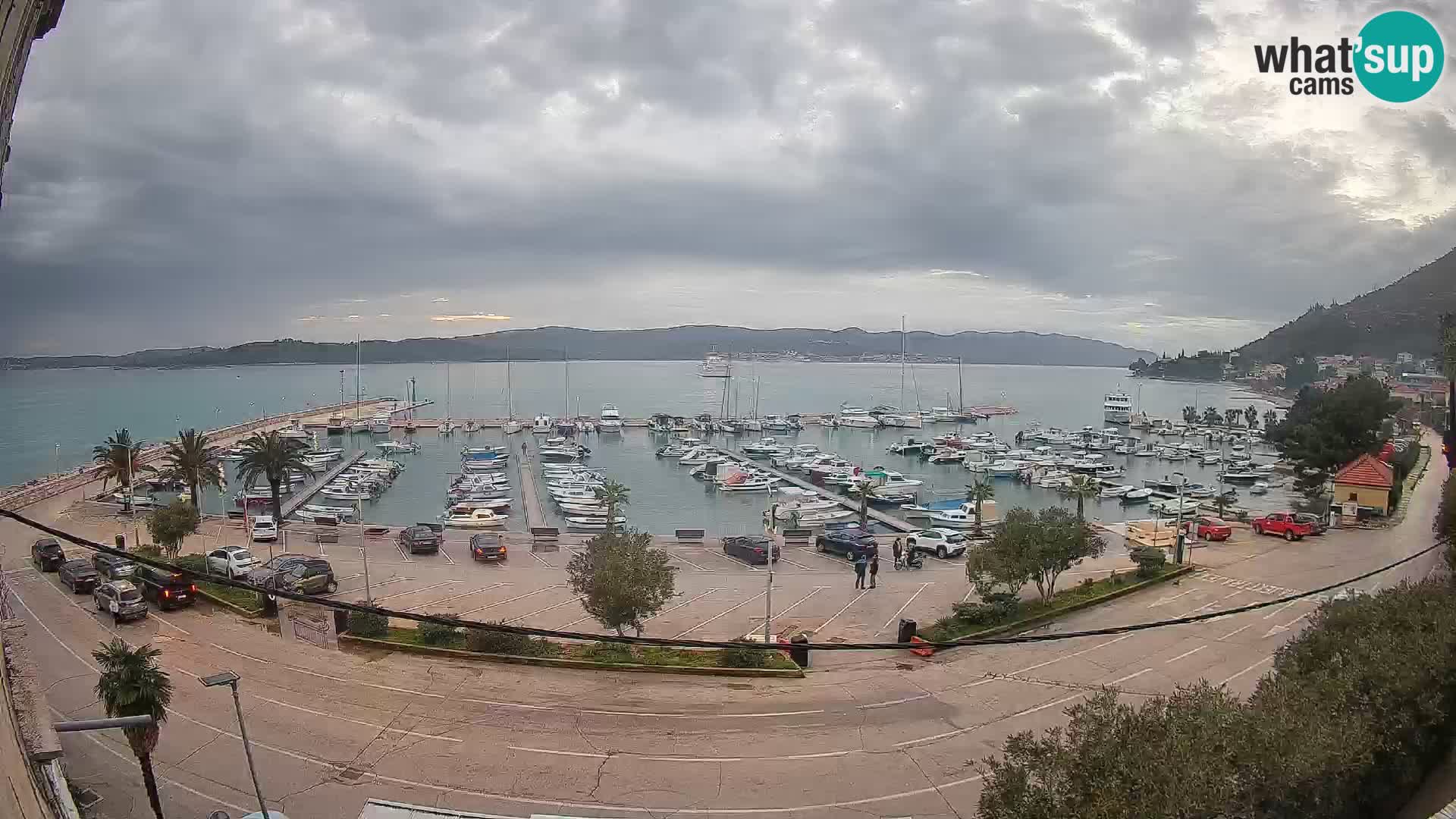 Webcam Orebić Riva – Ferry to Korčula Live
