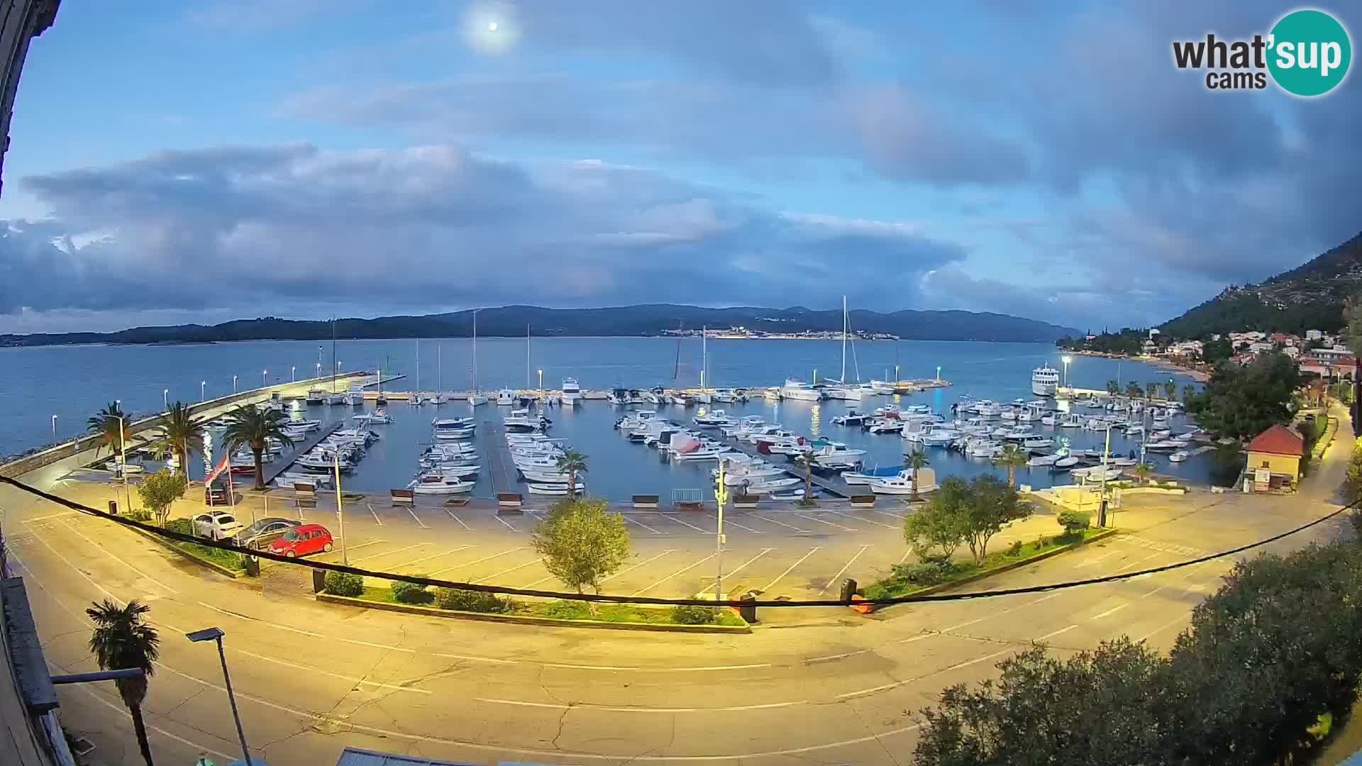 Webcam Orebić Riva – Ferry to Korčula Live