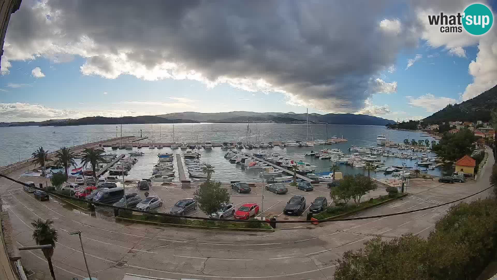 Spletna kamera Orebić Riva – Trajekt za Korčulo v živo