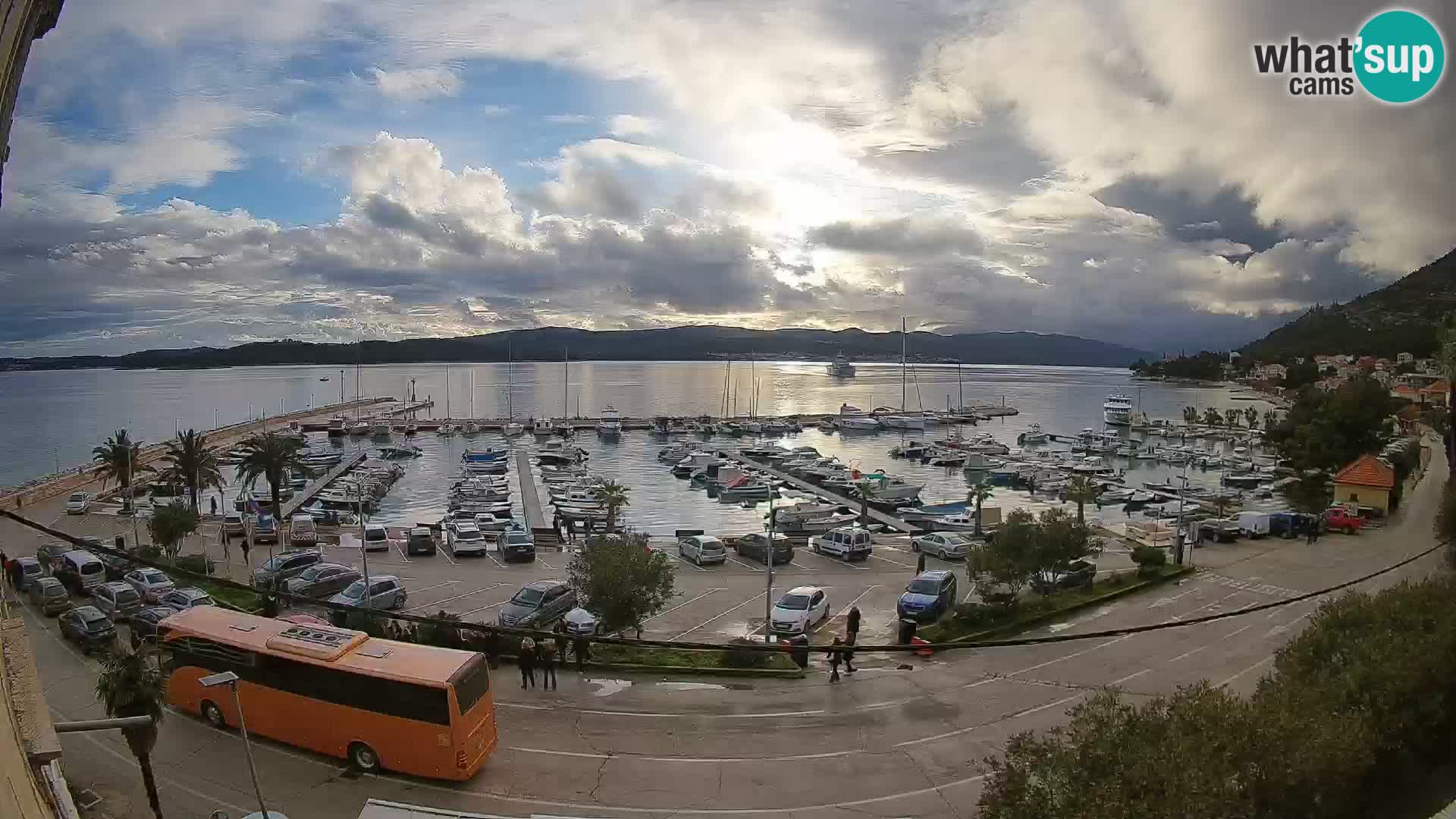 Webcam Orebić Riva – Ferry to Korčula Live