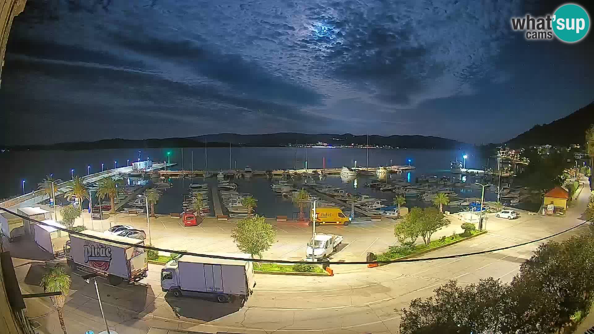 Spletna kamera Orebić Riva – Trajekt za Korčulo v živo