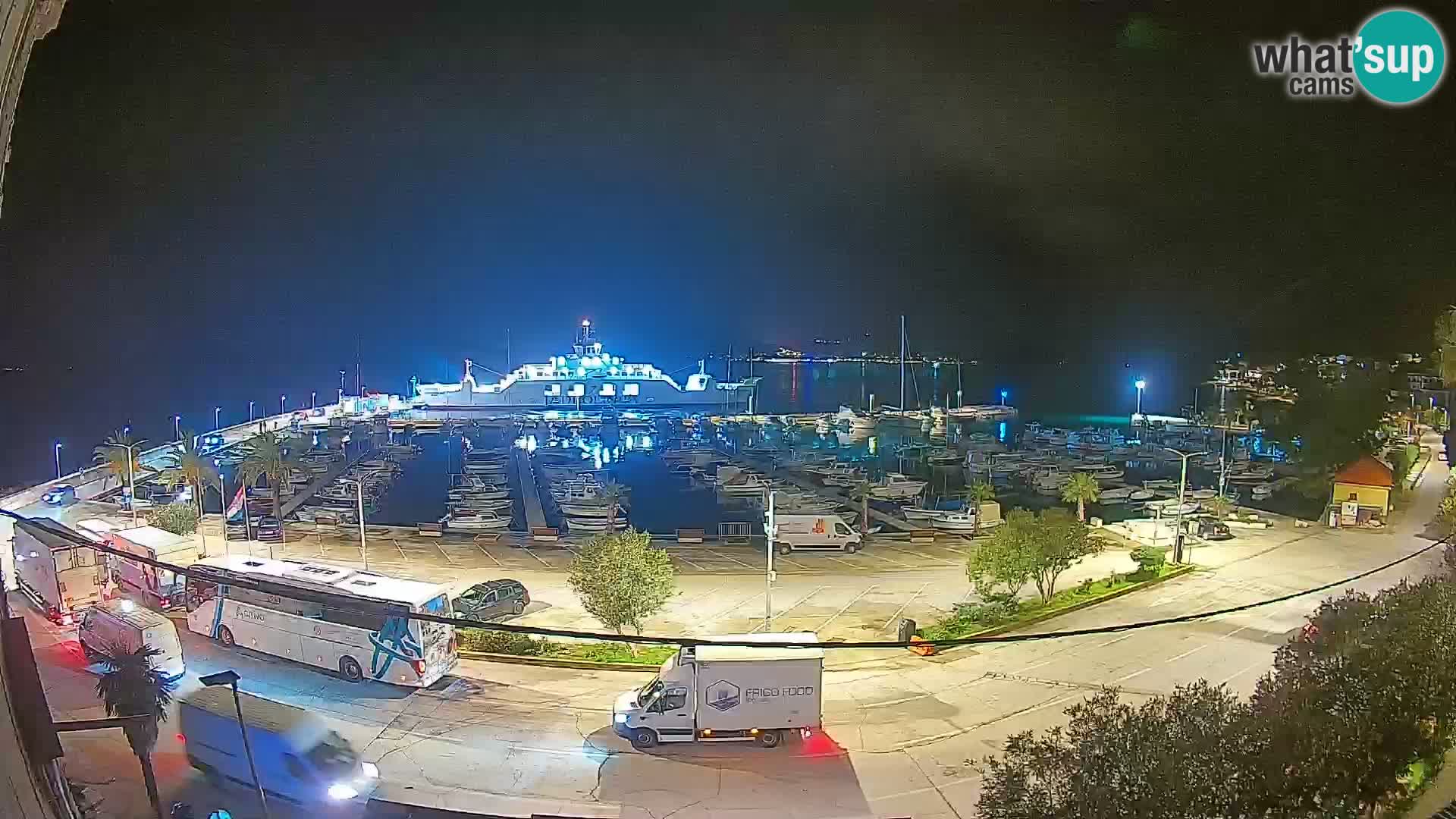 Spletna kamera Orebić Riva – Trajekt za Korčulo v živo