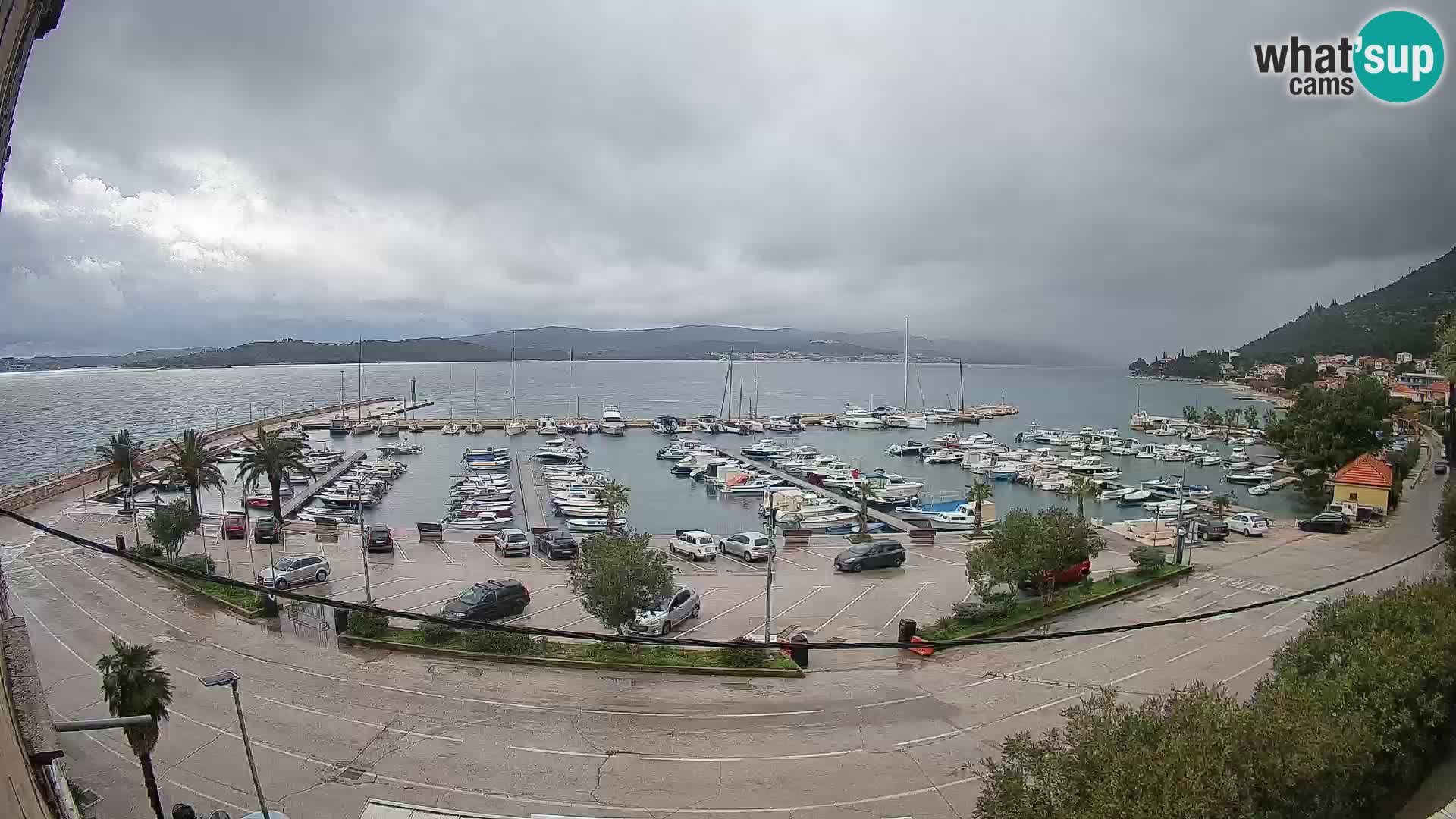 Web kamera Orebić Riva – Trajekt za Korčulu uživo