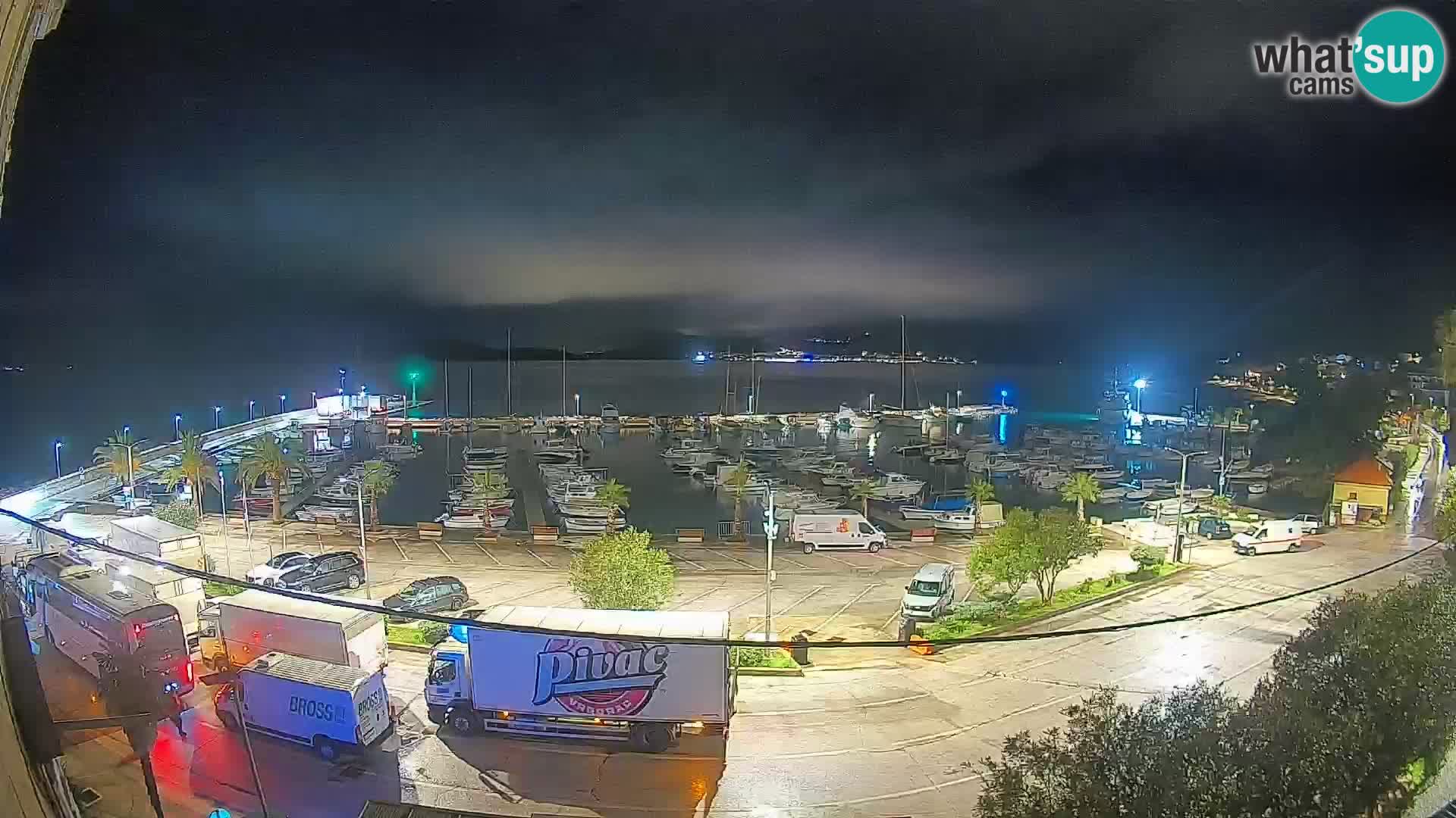 Spletna kamera Orebić Riva – Trajekt za Korčulo v živo