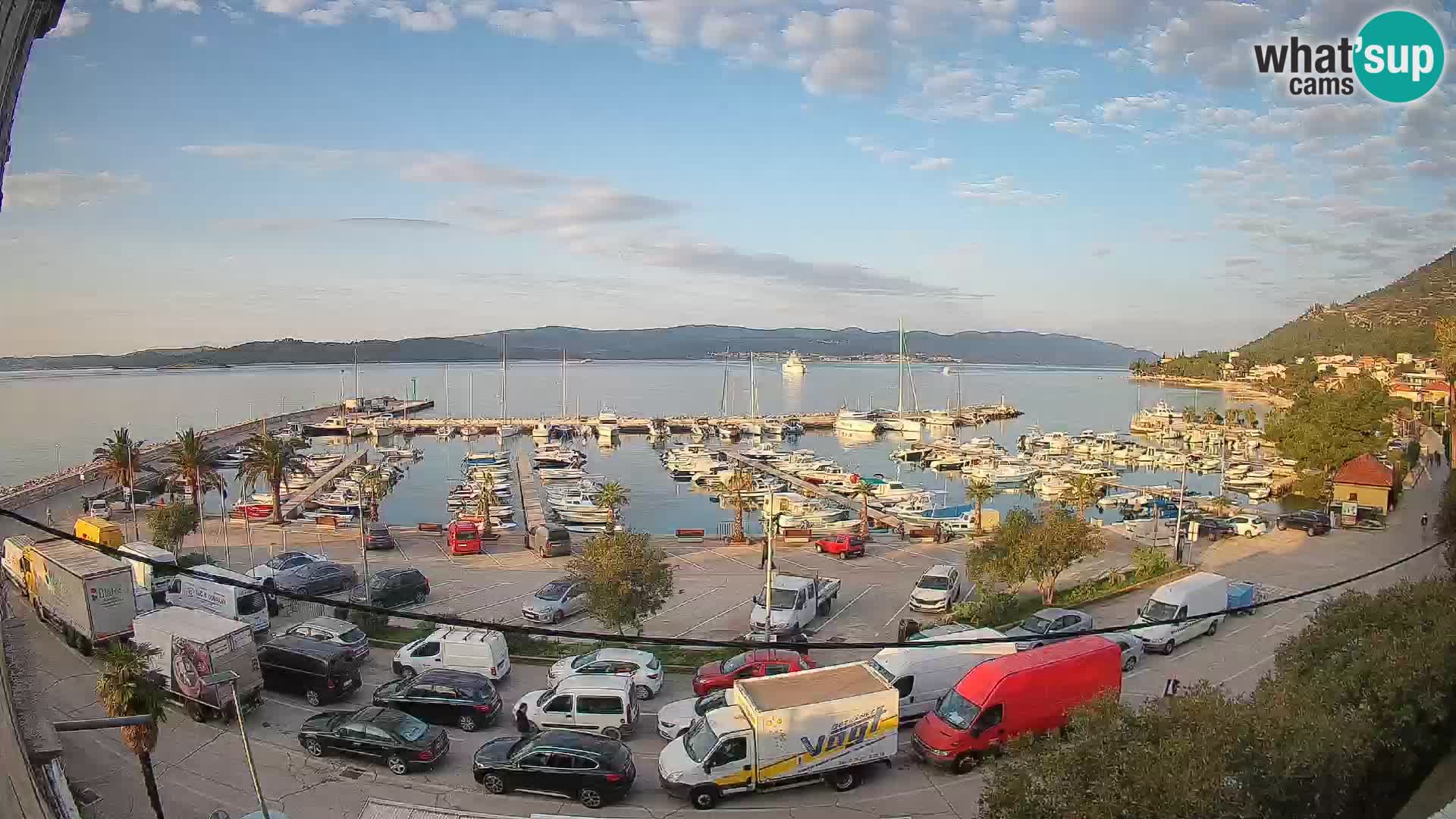 Web kamera Orebić Riva – Trajekt za Korčulu uživo