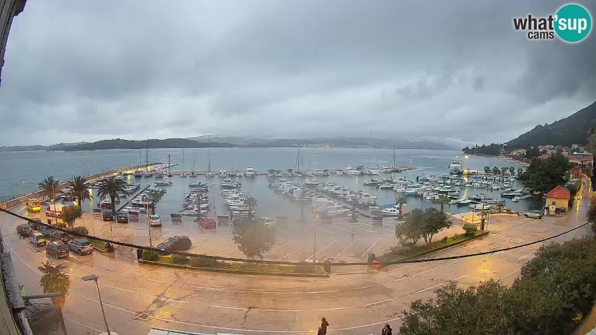 Spletna kamera Orebić Riva – Trajekt za Korčulo v živo