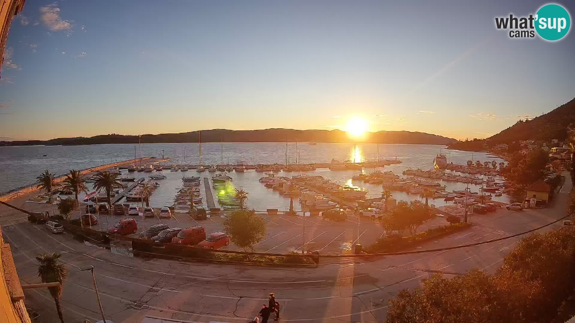 Web kamera Orebić Riva – Trajekt za Korčulu uživo