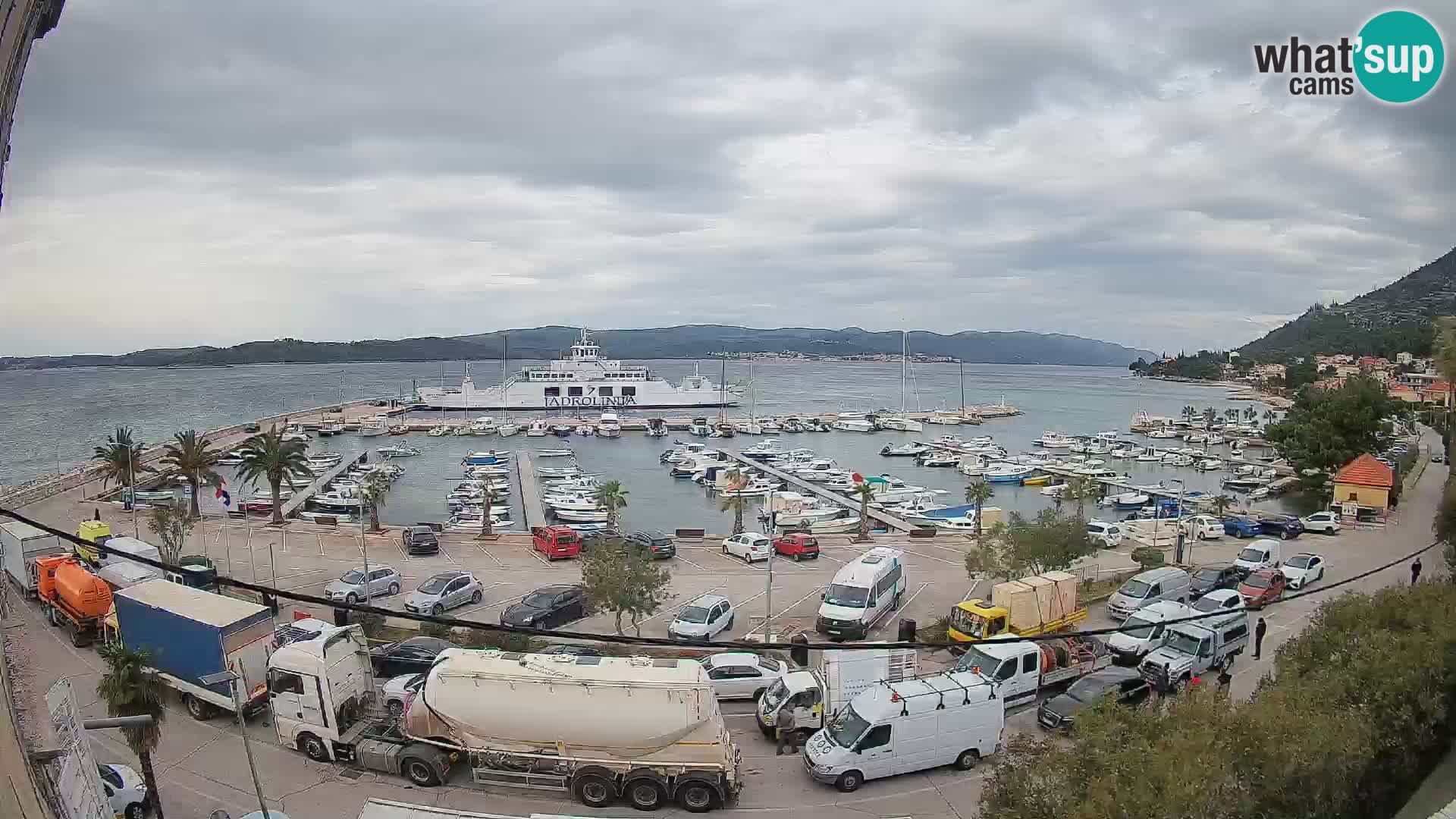 Spletna kamera Orebić Riva – Trajekt za Korčulo v živo