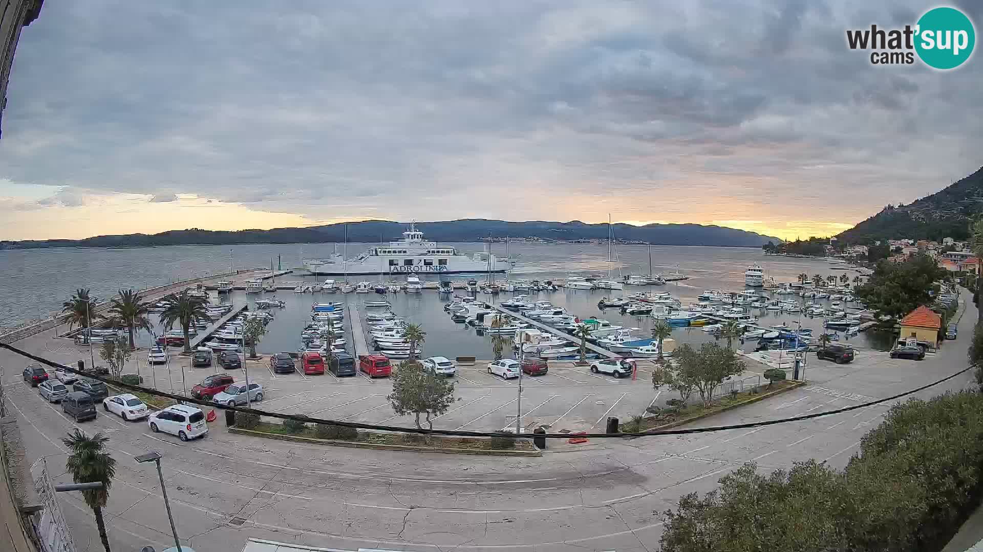Webcam Orebić Riva – Ferry to Korčula Live