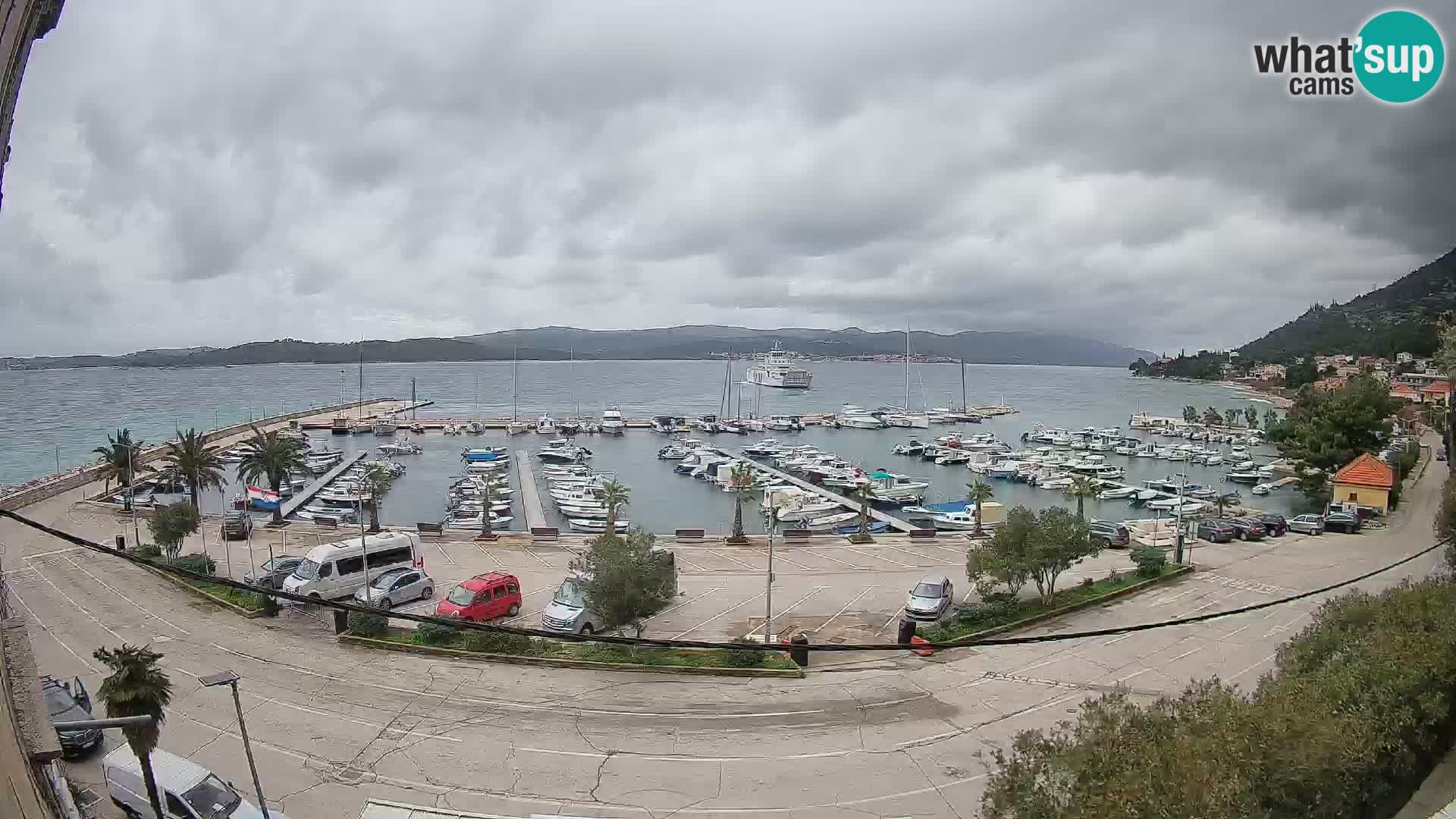 Web kamera Orebić Riva – Trajekt za Korčulu uživo