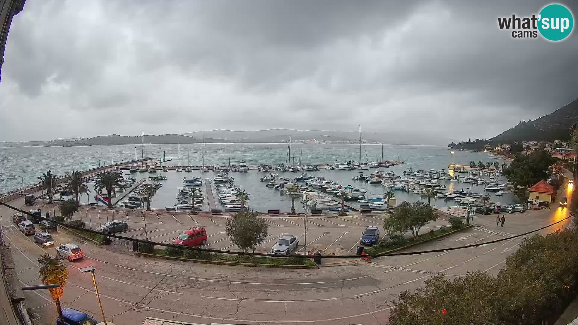 Webcam Orebić Riva – Ferry to Korčula Live