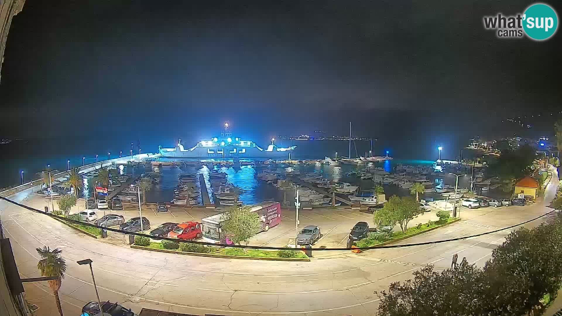 Web kamera Orebić Riva – Trajekt za Korčulu uživo