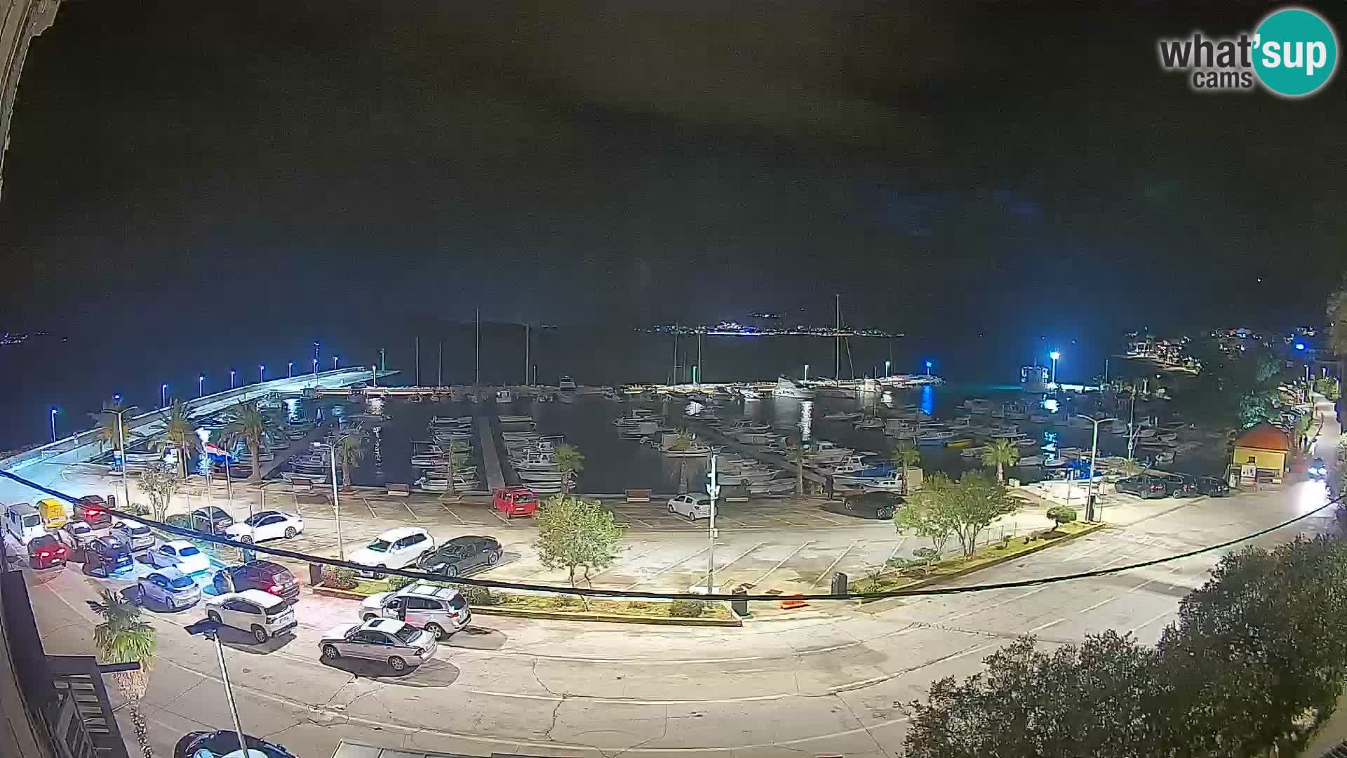 Web kamera Orebić Riva – Trajekt za Korčulu uživo