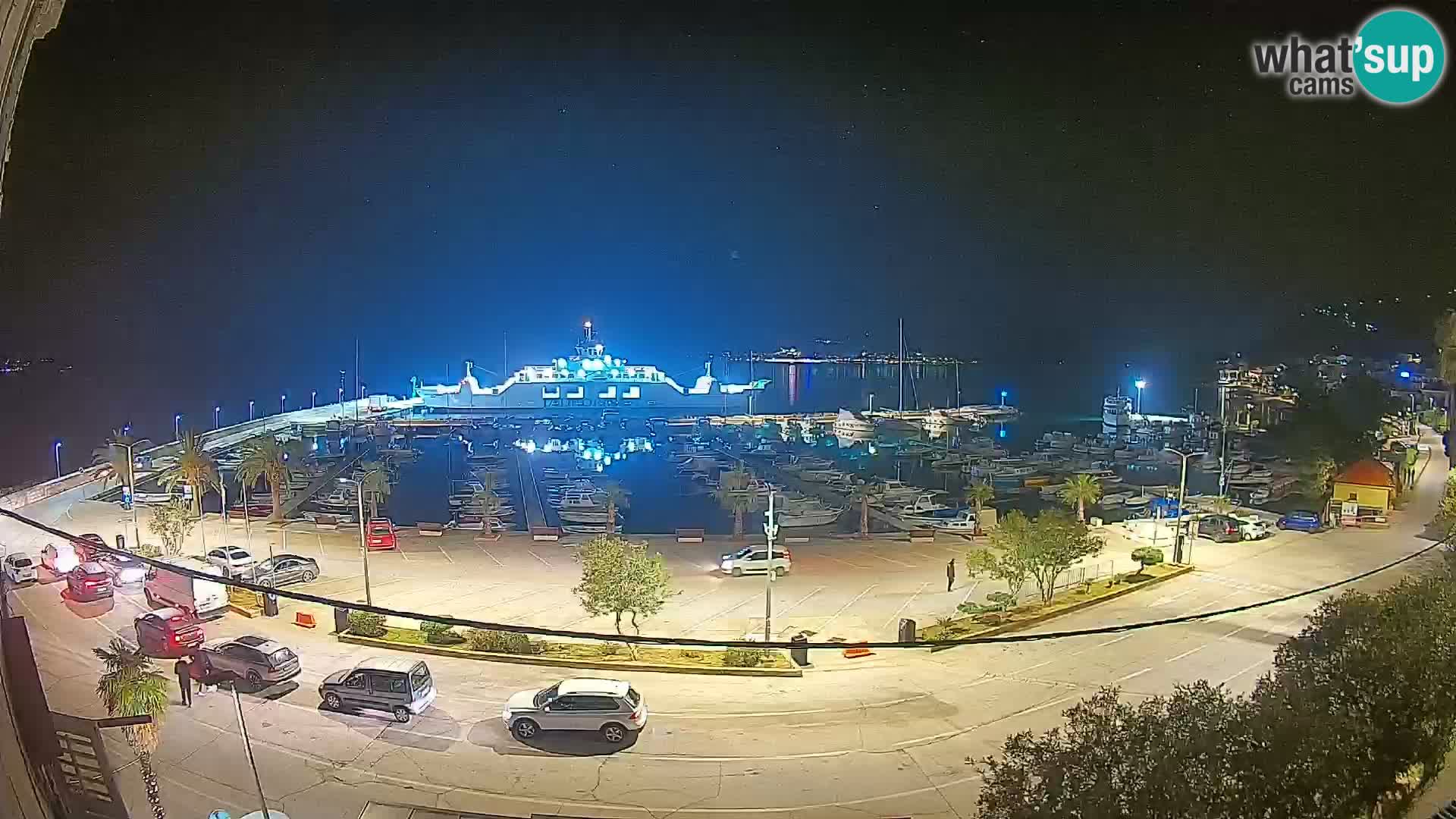 Spletna kamera Orebić Riva – Trajekt za Korčulo v živo