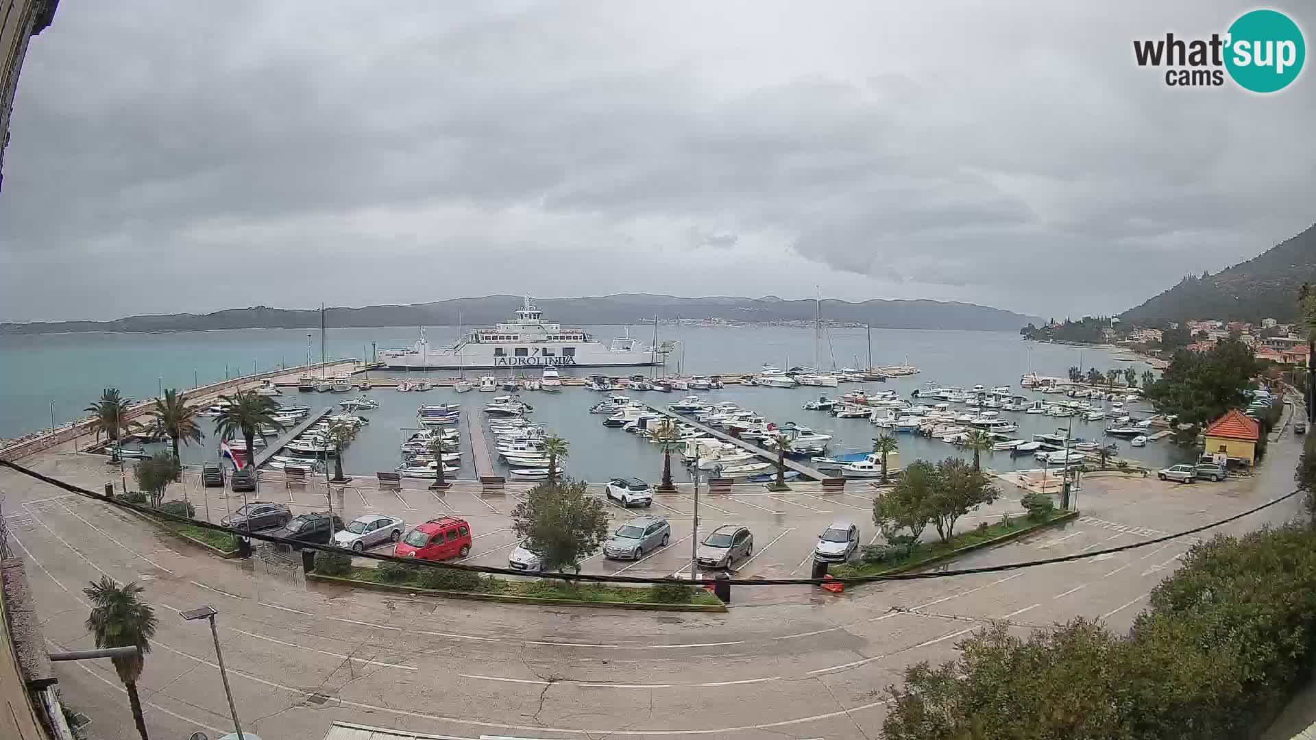 Web kamera Orebić Riva – Trajekt za Korčulu uživo