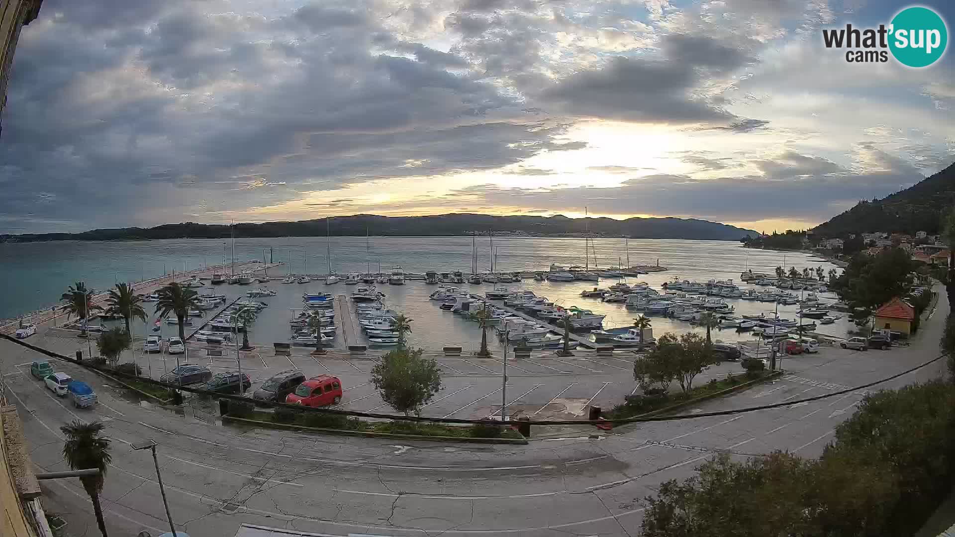 Spletna kamera Orebić Riva – Trajekt za Korčulo v živo