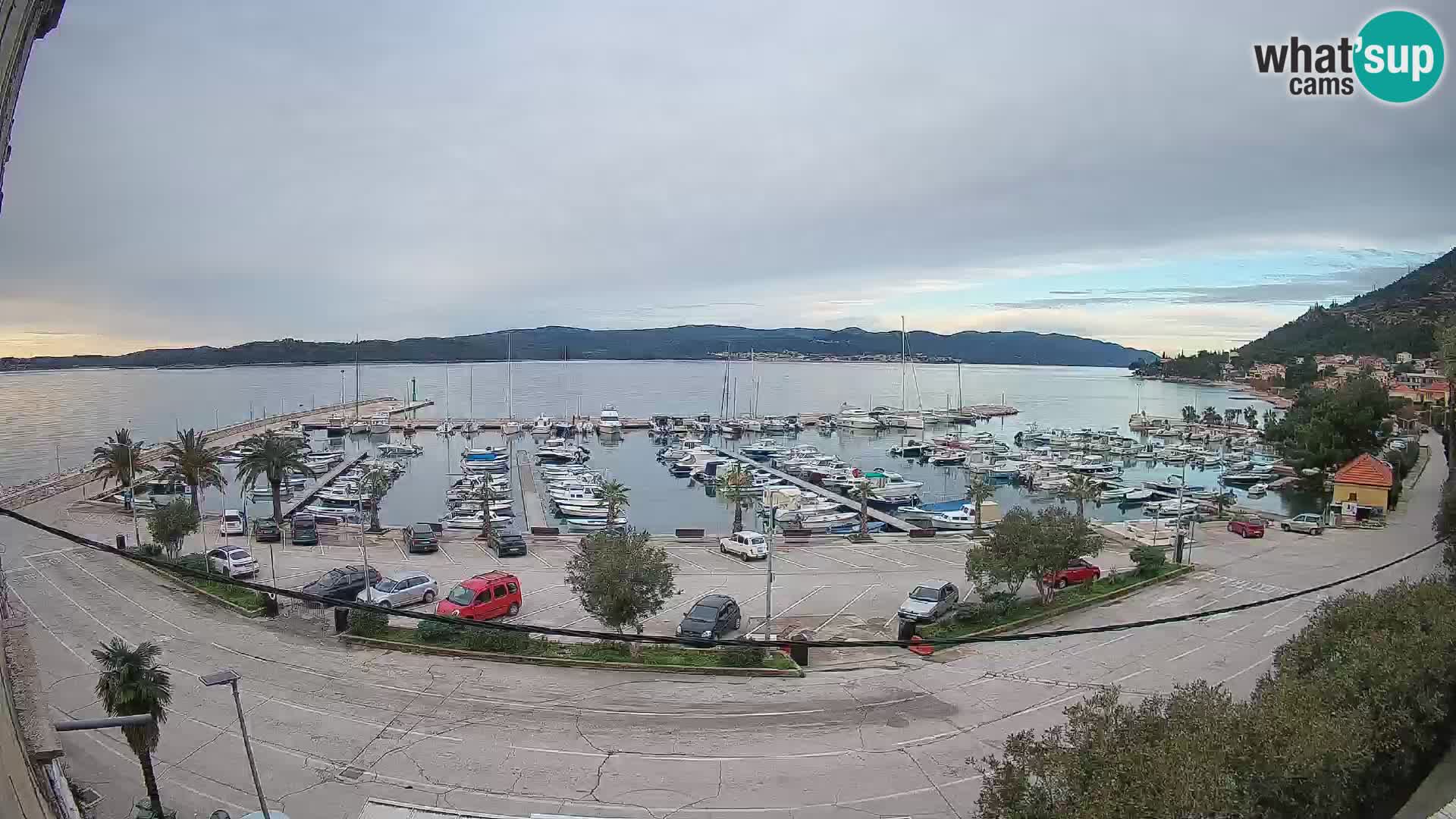 Web kamera Orebić Riva – Trajekt za Korčulu uživo