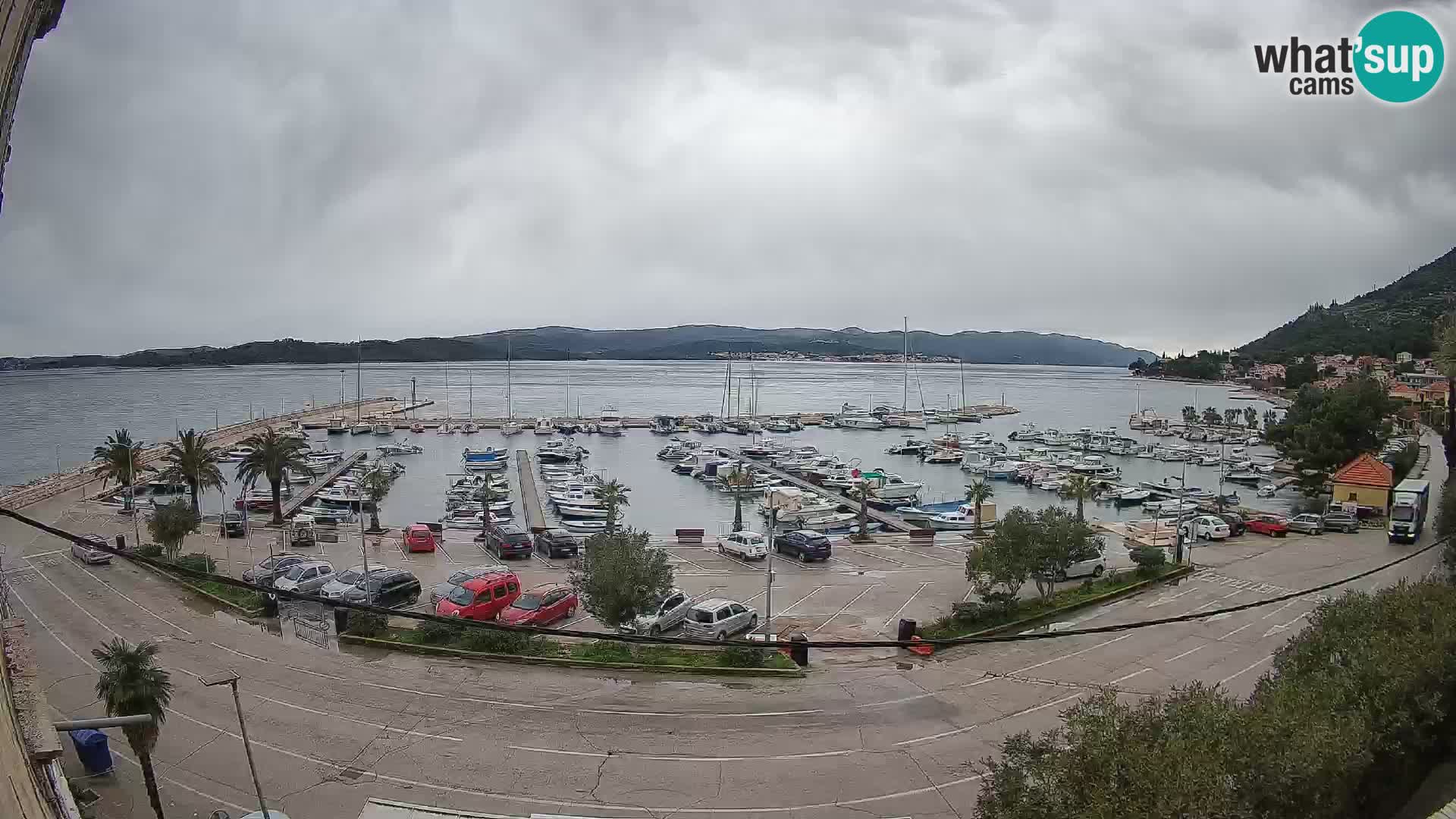 Web kamera Orebić Riva – Trajekt za Korčulu uživo