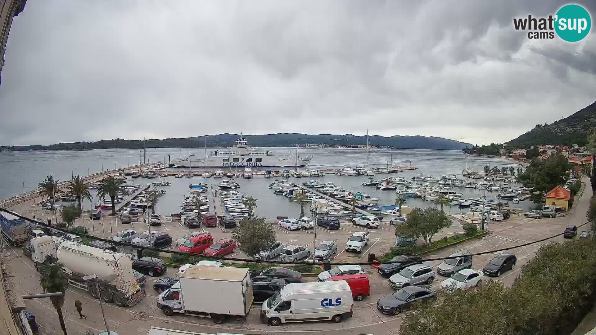 Spletna kamera Orebić Riva – Trajekt za Korčulo v živo