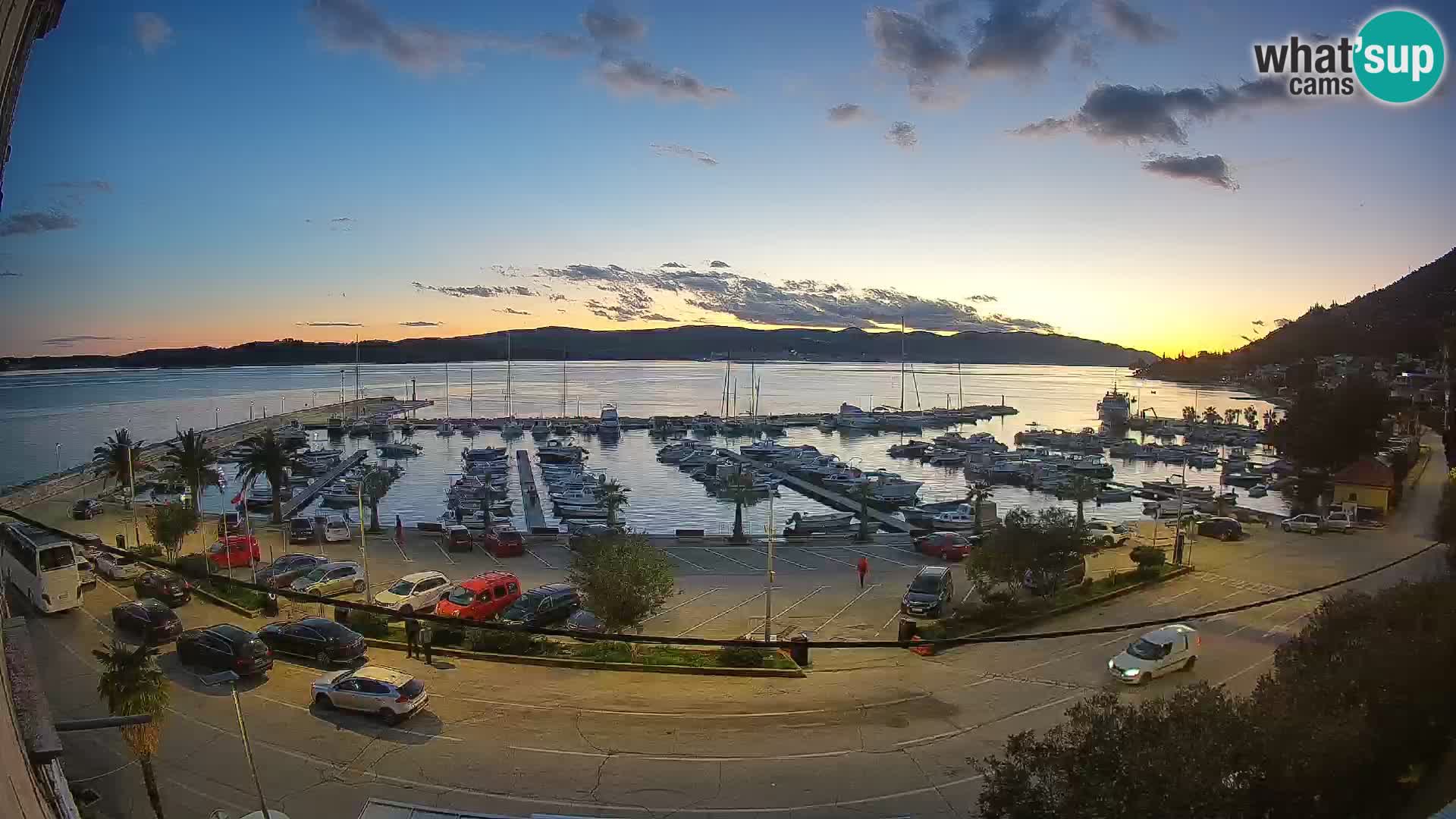 Spletna kamera Orebić Riva – Trajekt za Korčulo v živo