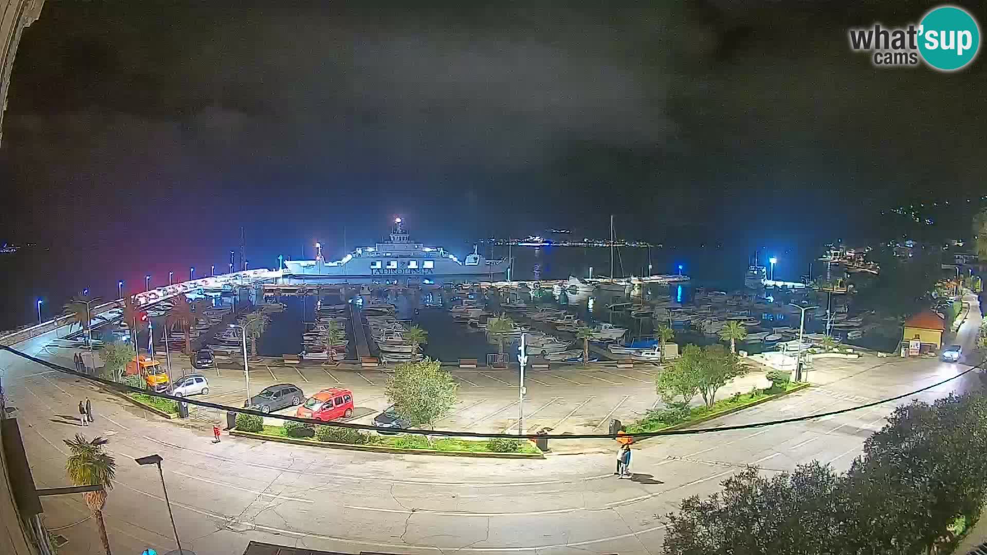 Spletna kamera Orebić Riva – Trajekt za Korčulo v živo