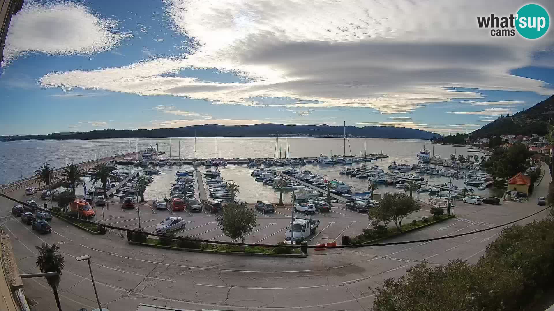 Web kamera Orebić Riva – Trajekt za Korčulu uživo