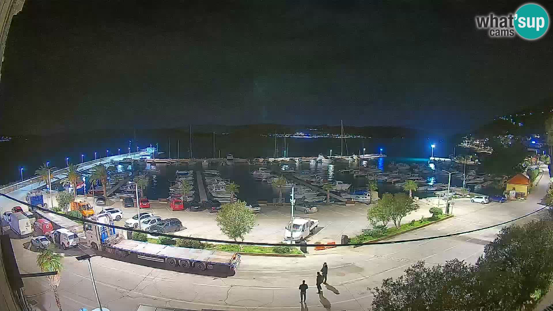 Web kamera Orebić Riva – Trajekt za Korčulu uživo