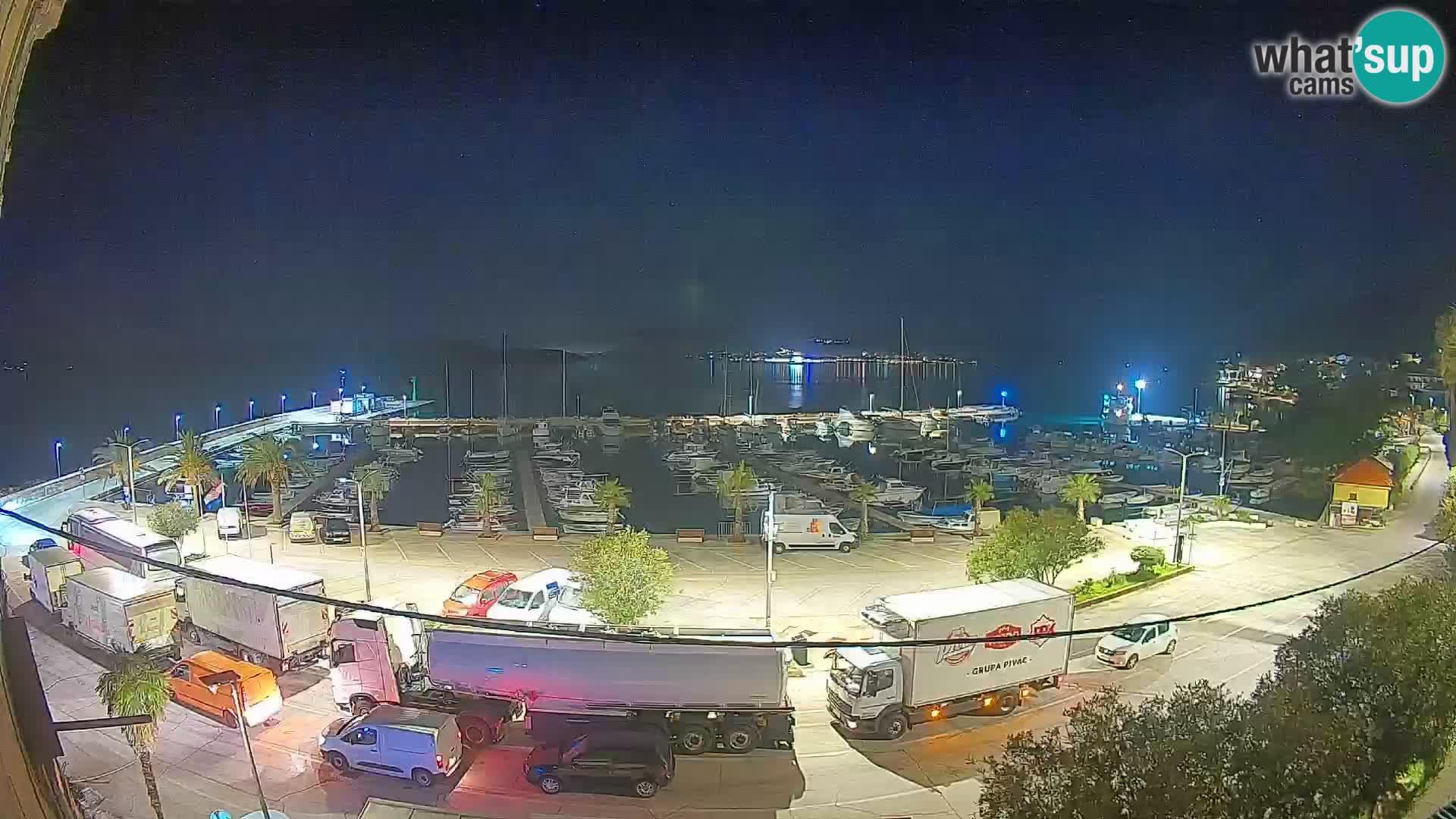 Web kamera Orebić Riva – Trajekt za Korčulu uživo