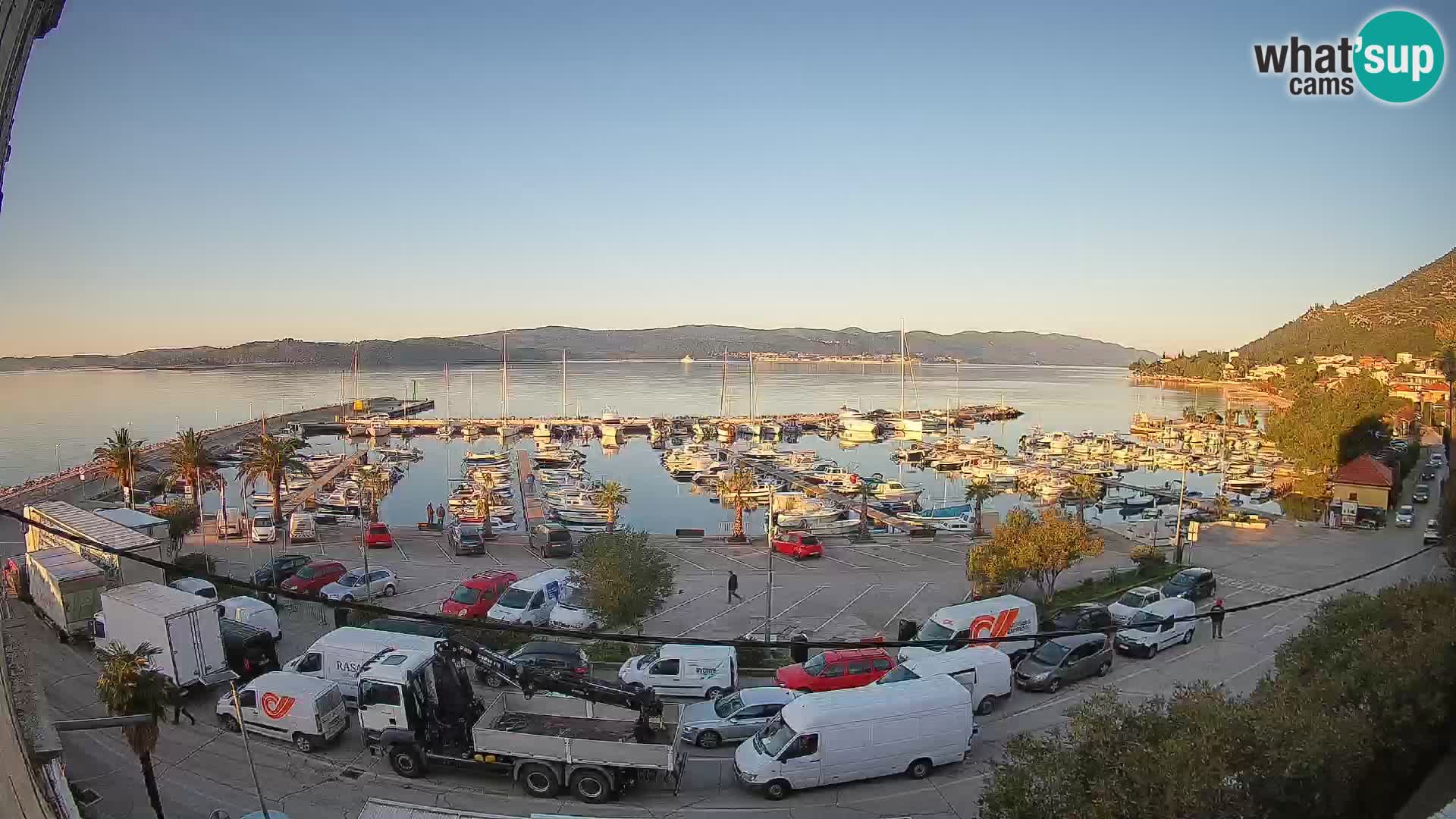 Web kamera Orebić Riva – Trajekt za Korčulu uživo