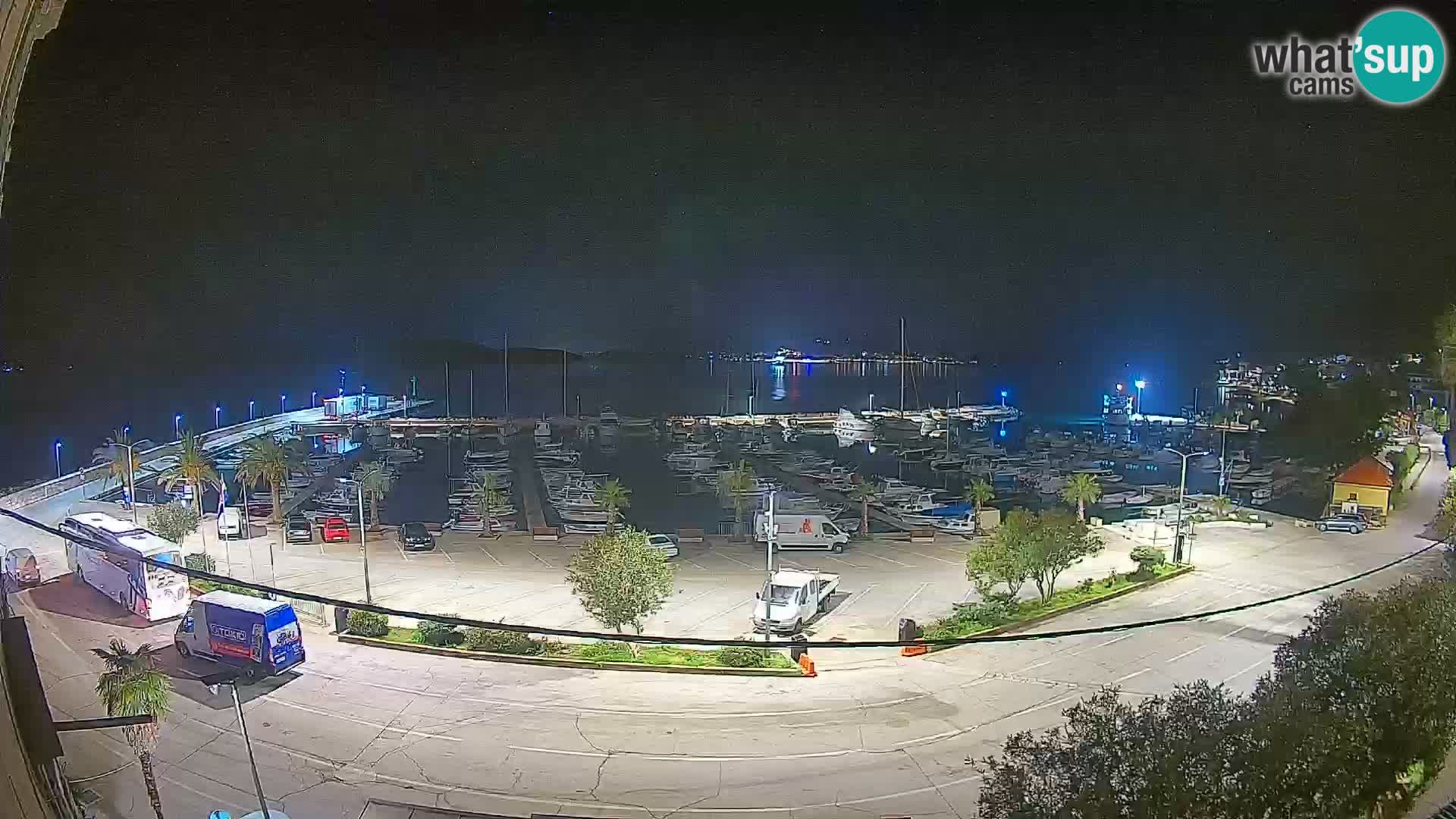 Web kamera Orebić Riva – Trajekt za Korčulu uživo