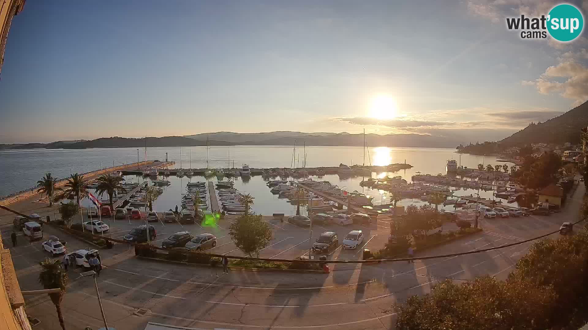 Web kamera Orebić Riva – Trajekt za Korčulu uživo