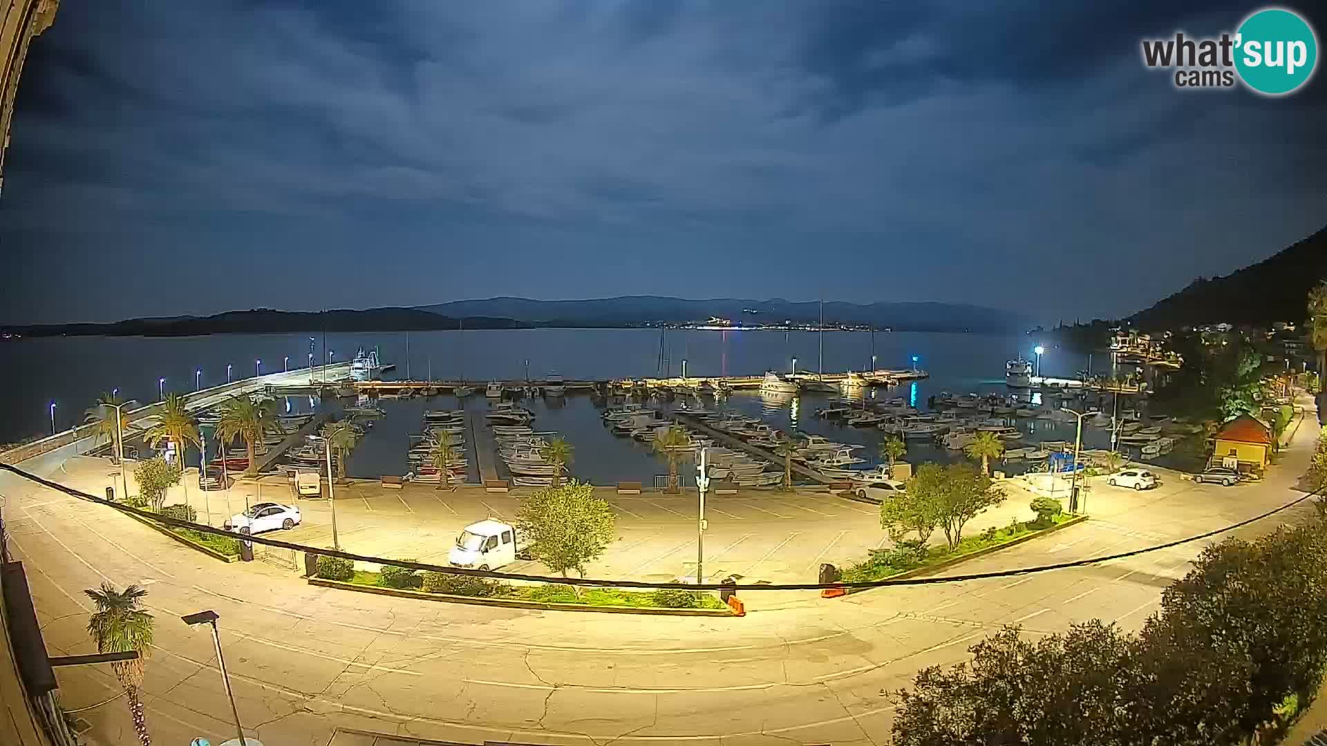 Webcam Orebić Riva – Ferry to Korčula Live