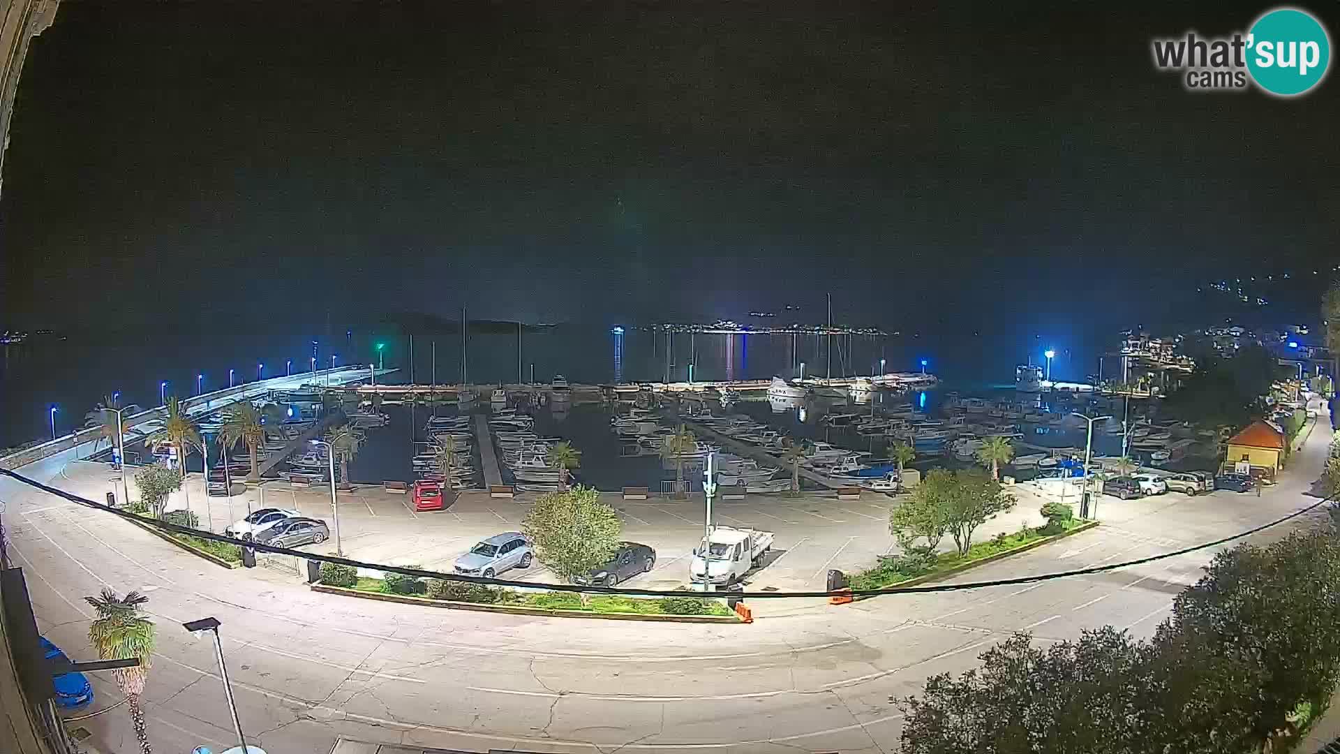 Web kamera Orebić Riva – Trajekt za Korčulu uživo