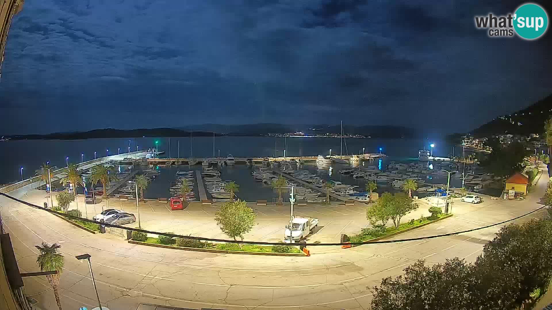 Webcam Orebić Uferpromenade – Fähre nach Korčula Live