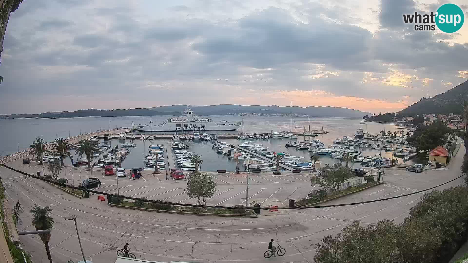 Spletna kamera Orebić Riva – Trajekt za Korčulo v živo