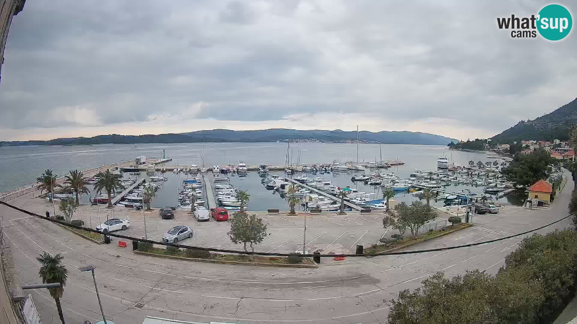 Web kamera Orebić Riva – Trajekt za Korčulu uživo