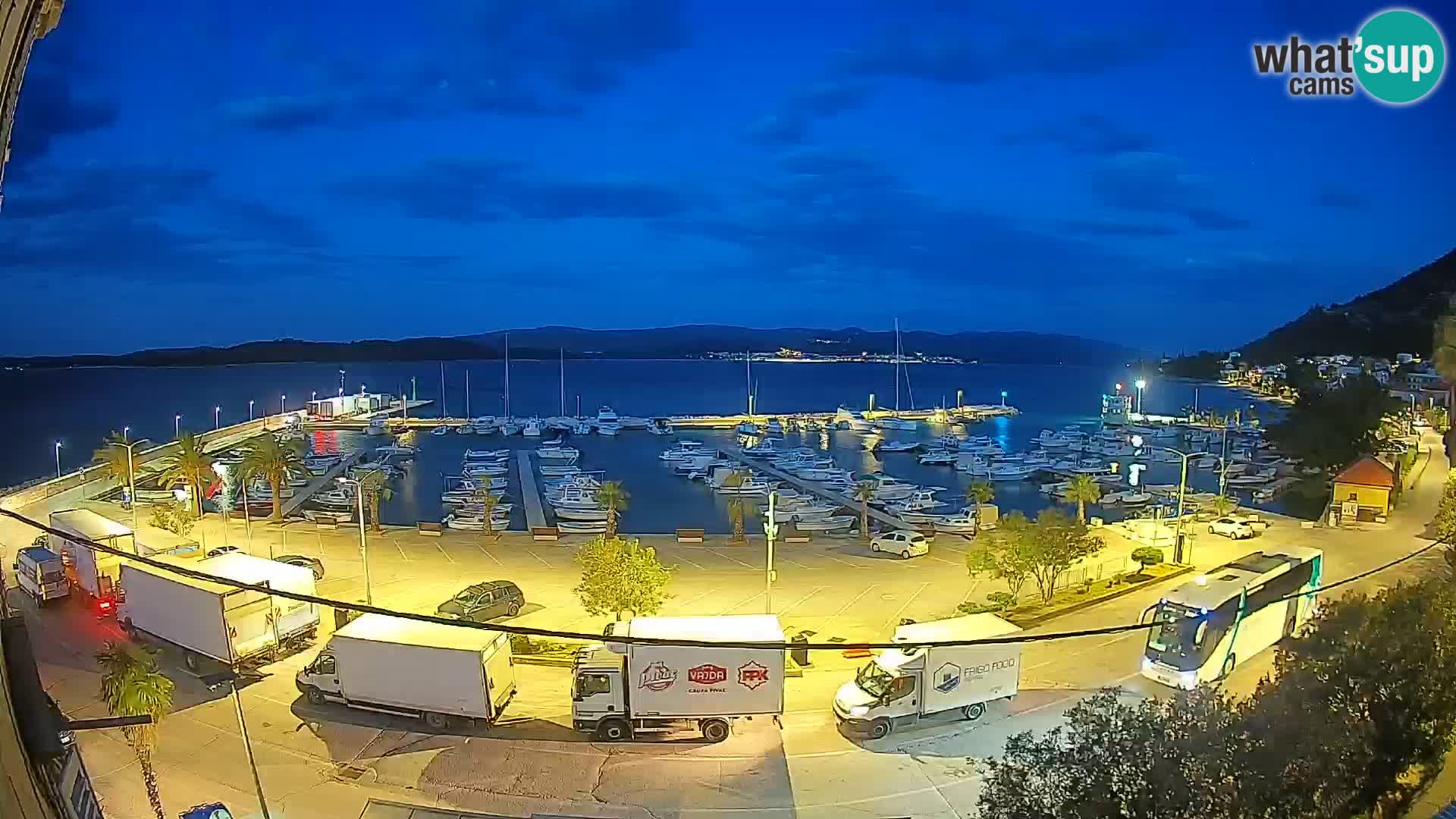 Web kamera Orebić Riva – Trajekt za Korčulu uživo